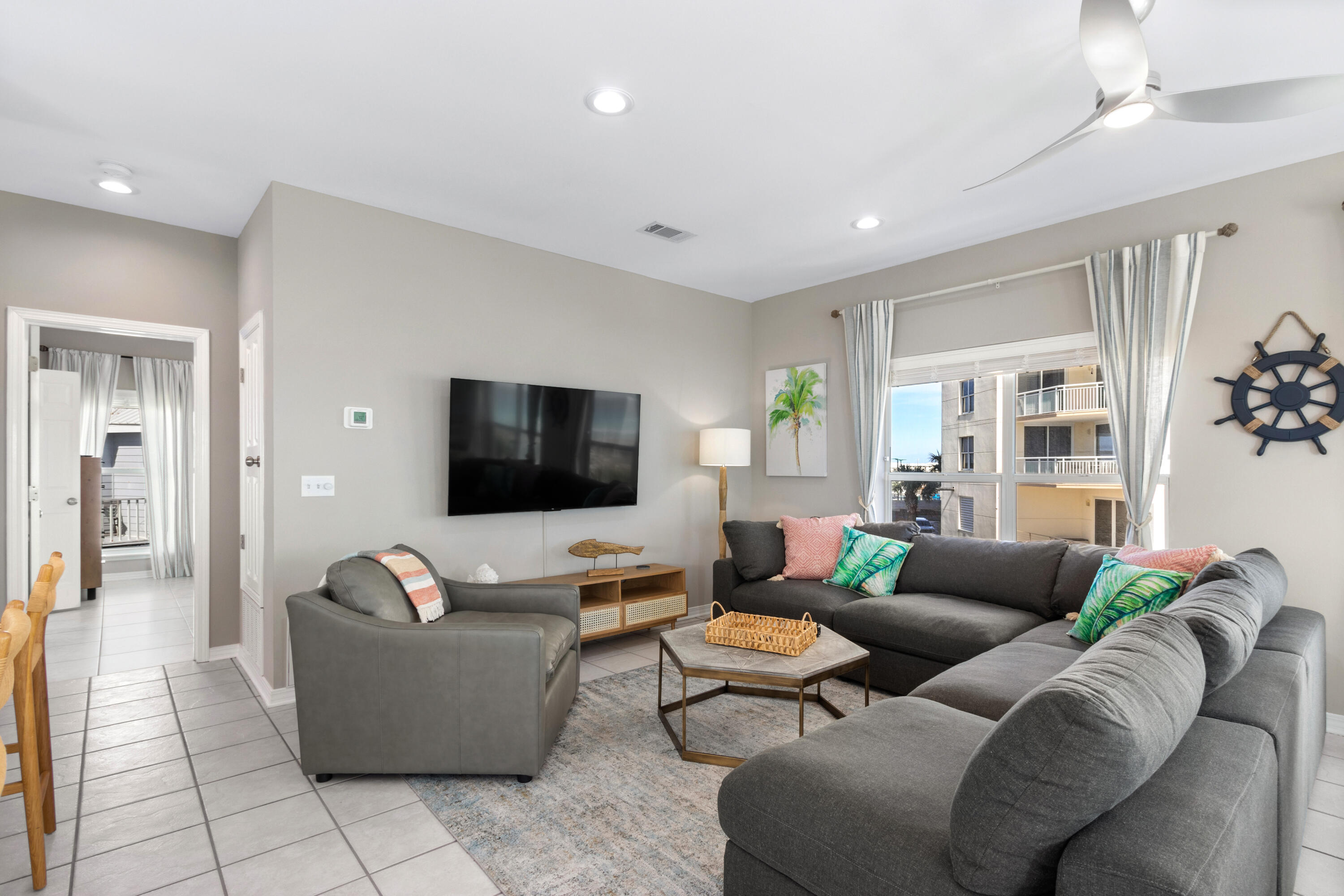 SUMMER PLACE - Residential