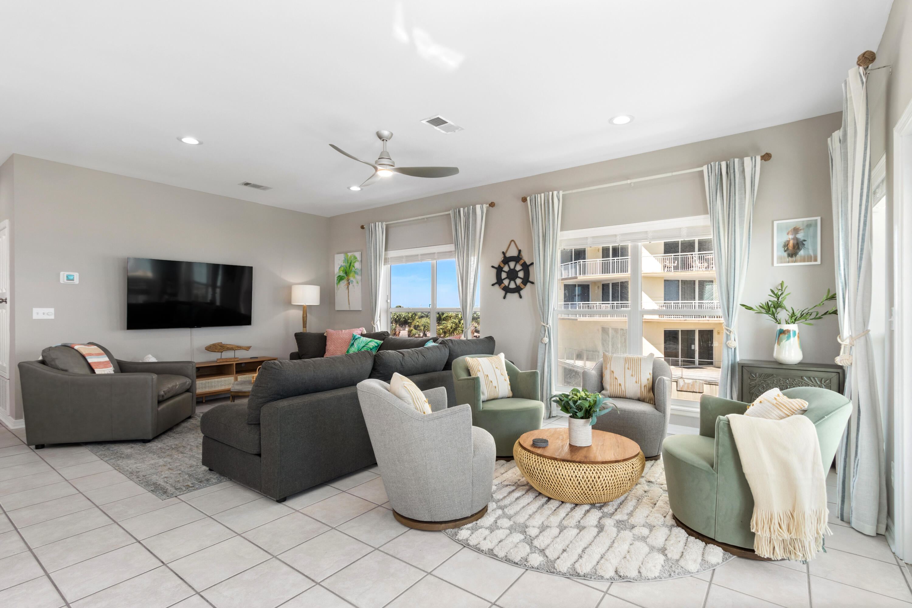 SUMMER PLACE - Residential