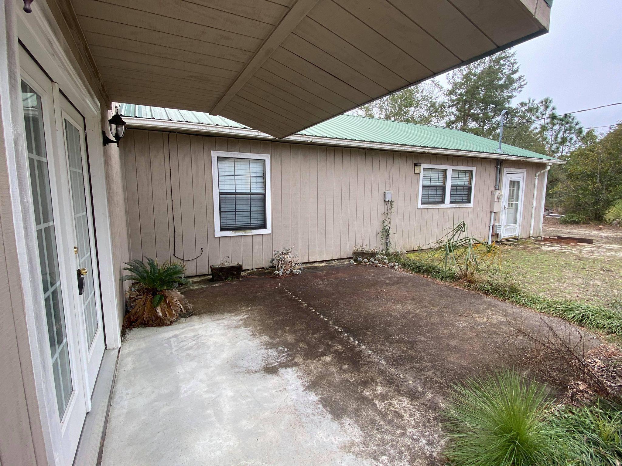 NO RECORDED SUBDIVISION - Residential