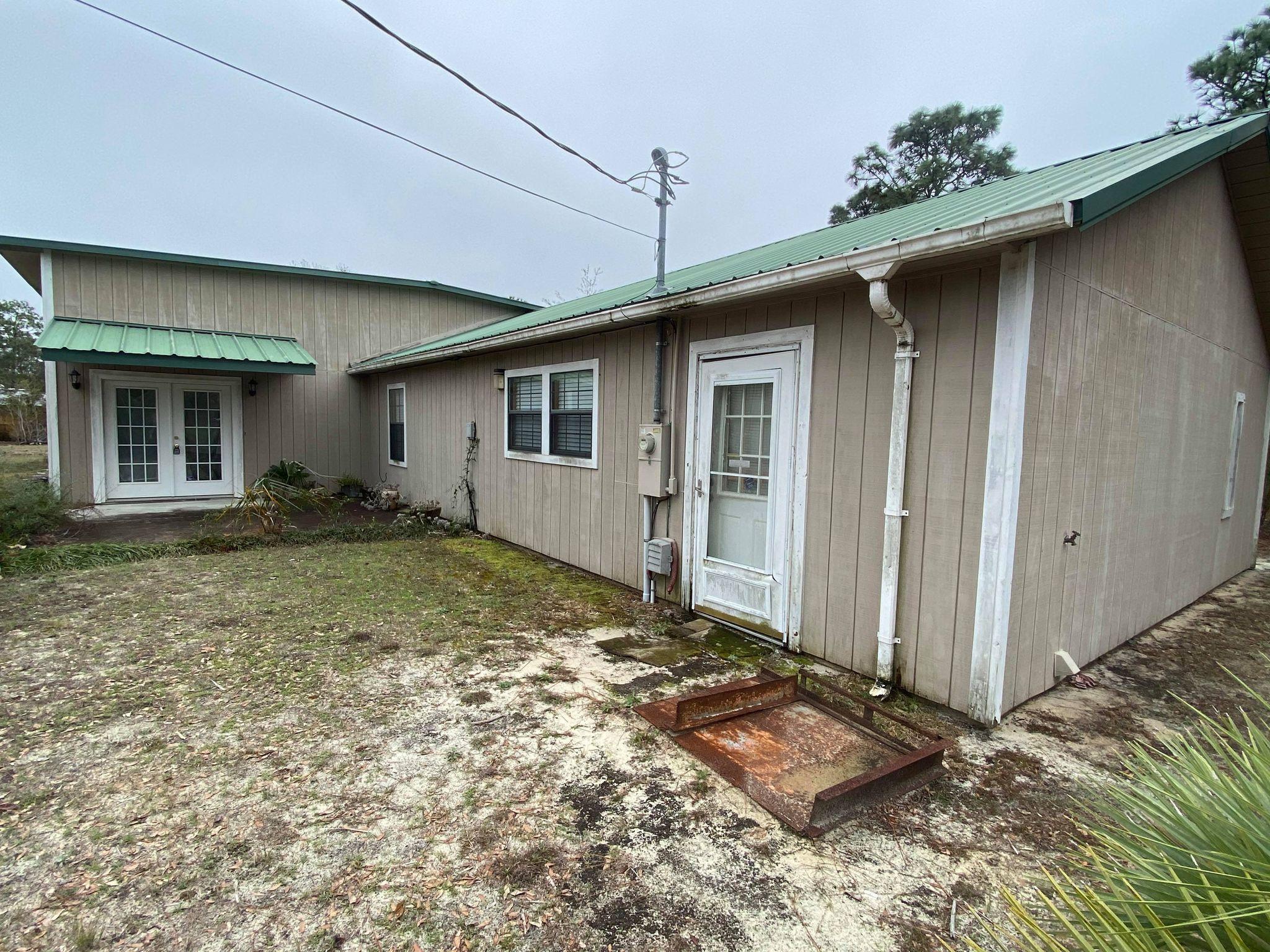 NO RECORDED SUBDIVISION - Residential