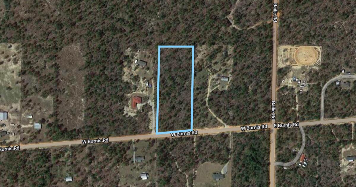 OWNER FINANCING AVAILABLE! Experience the allure of 5.34 wooded acres in Crestview, FL. With owner financing available and mobile homes permitted, this vacant land offers endless possibilities for your dream property. Embrace the tranquility of nature and create your ideal retreat on this spacious and secluded lot. Don't miss out on this exceptional opportunity to own a piece of paradise in Crestview.