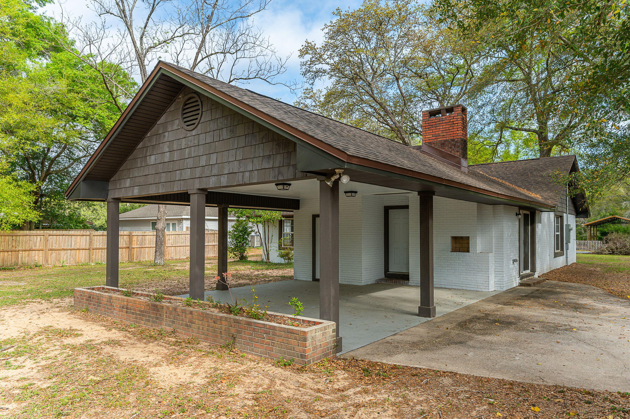 DORIS ALENE - Residential