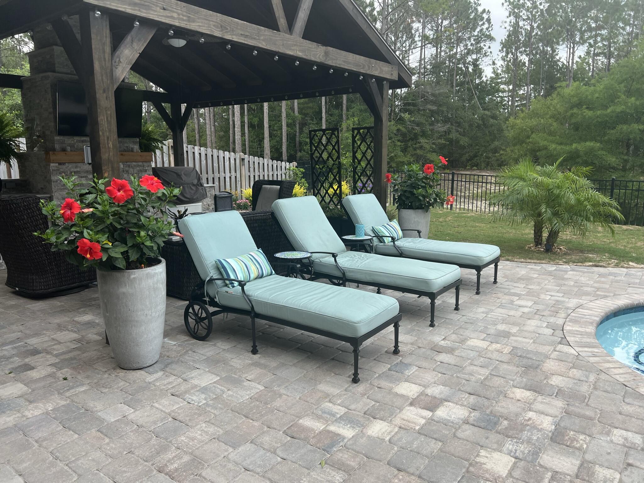 HAMMOCK BAY - Residential