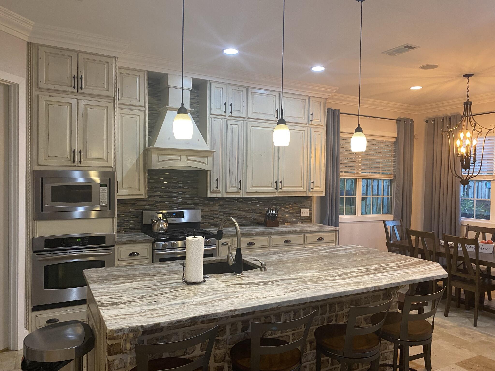 HAMMOCK BAY - Residential
