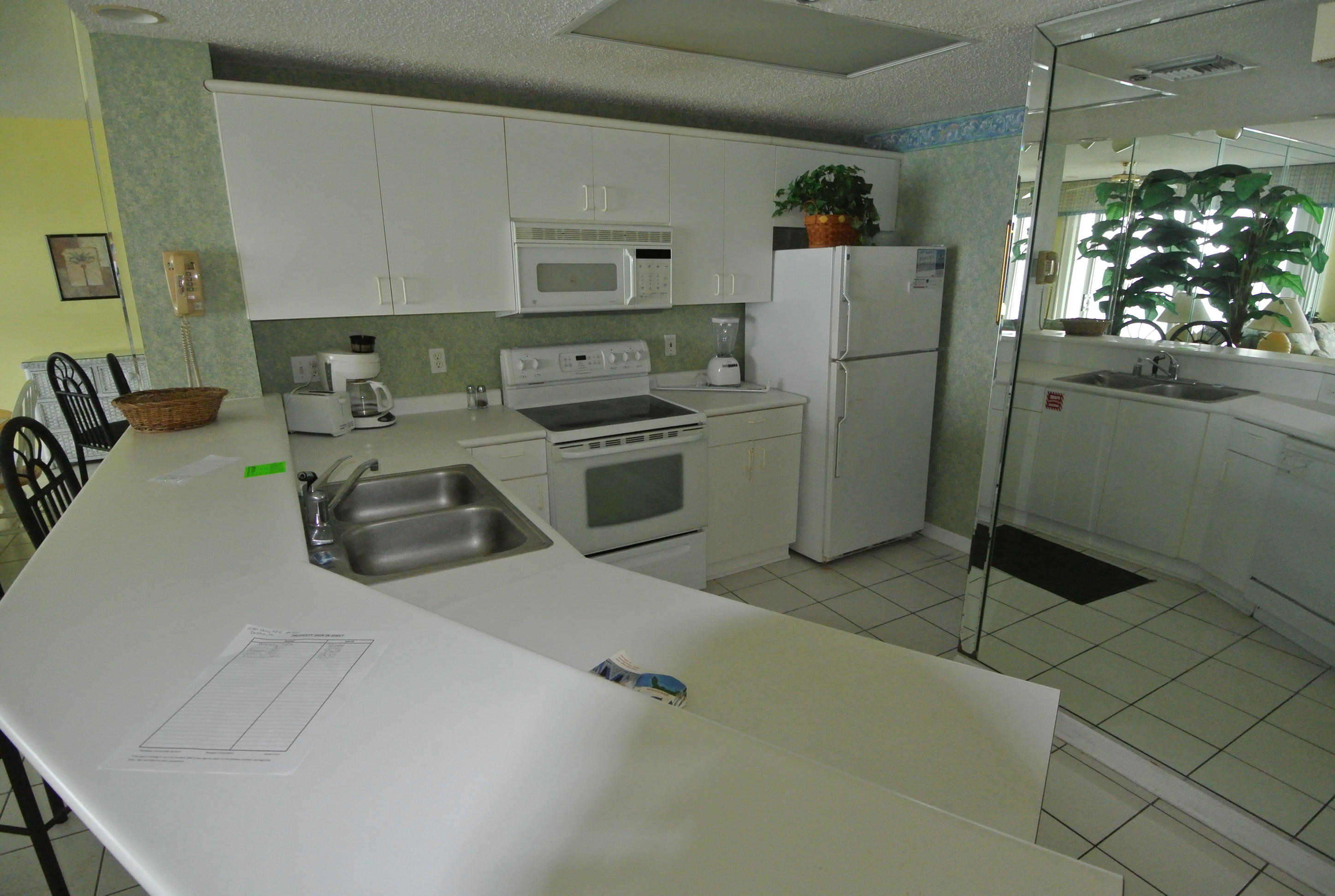 STERLING SANDS CONDO - Residential