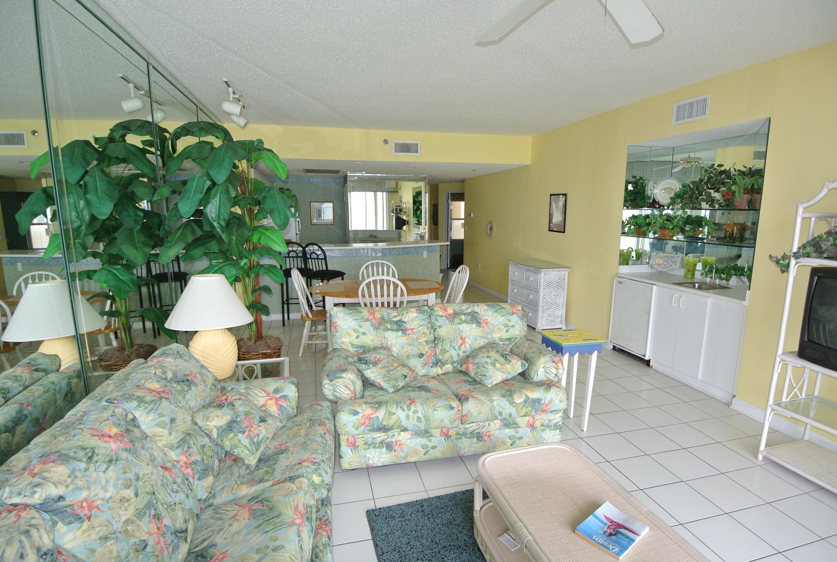 STERLING SANDS CONDO - Residential