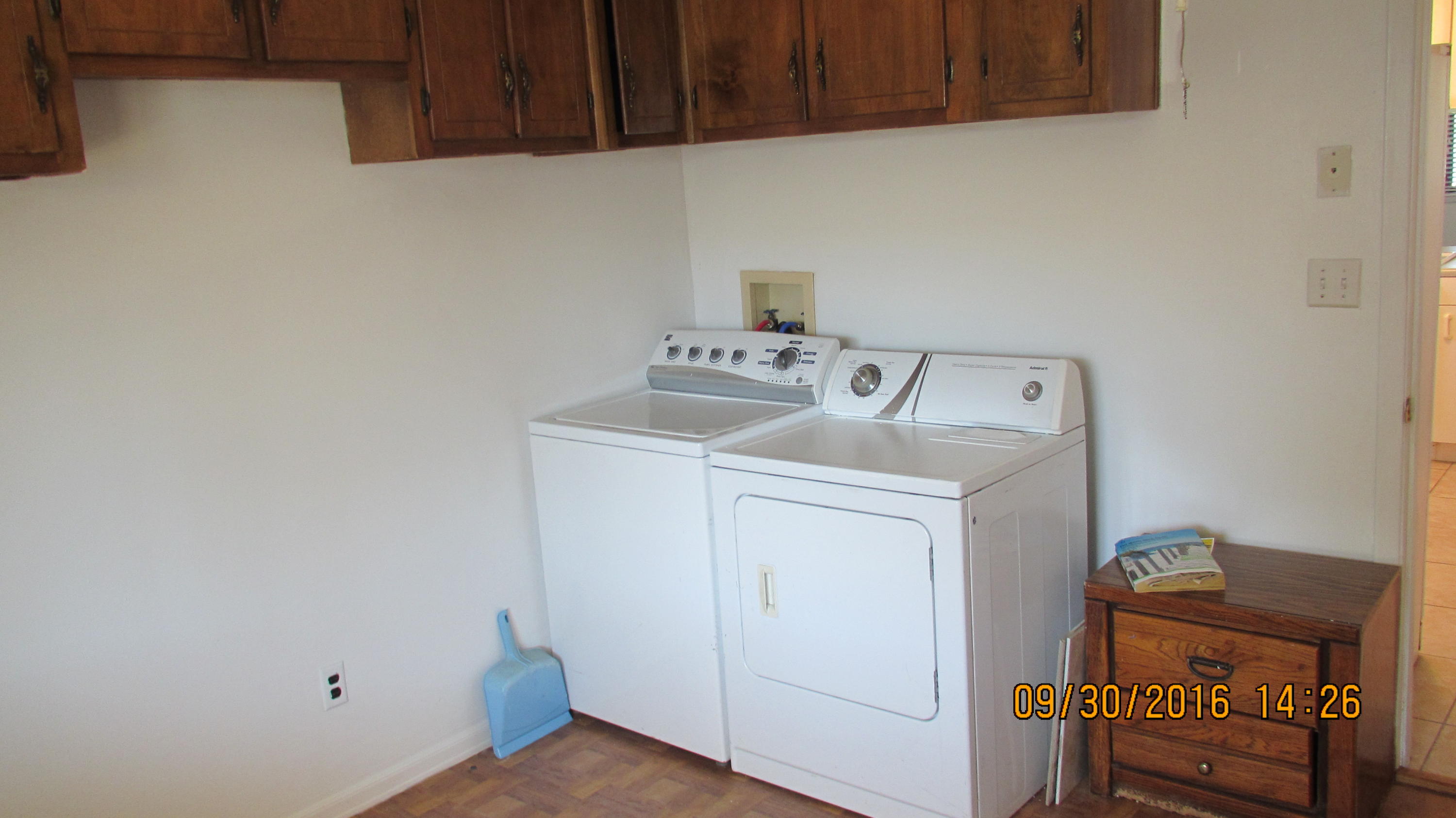 BAYVIEW WATERS CONDO - Residential Lease