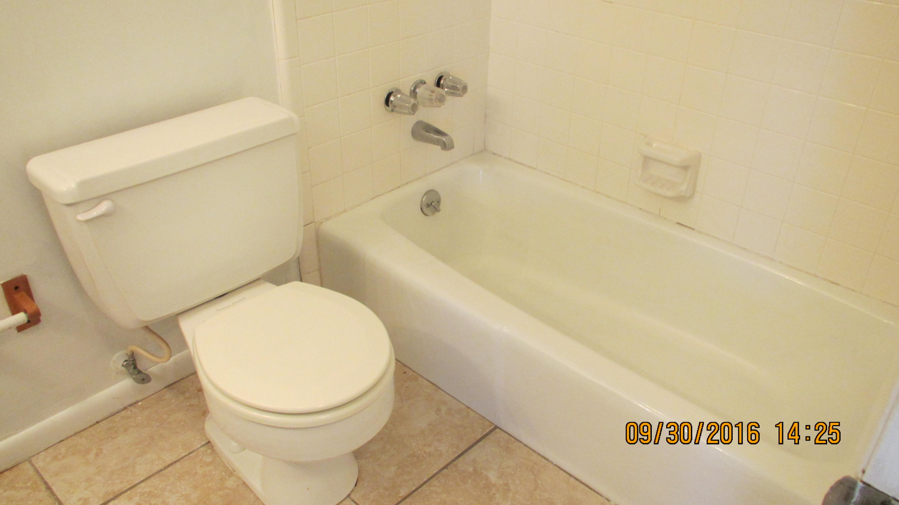 BAYVIEW WATERS CONDO - Residential Lease