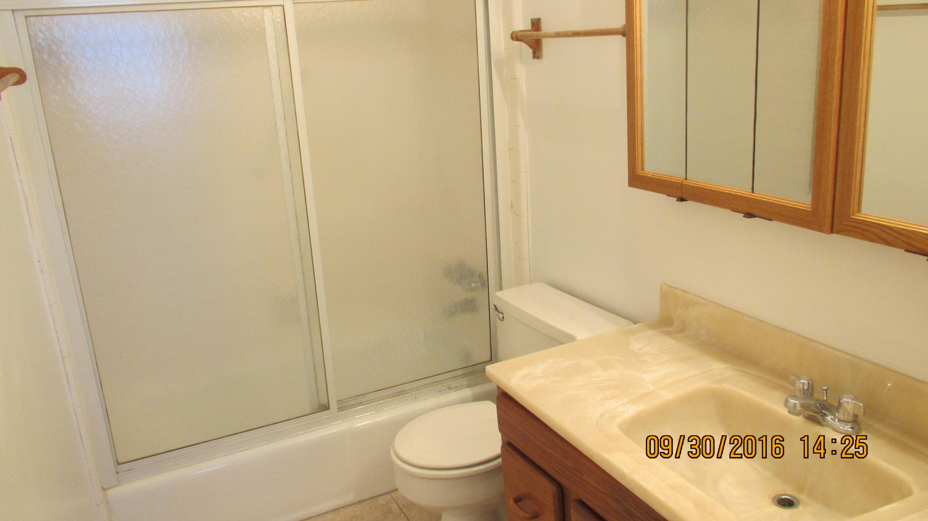 BAYVIEW WATERS CONDO - Residential Lease