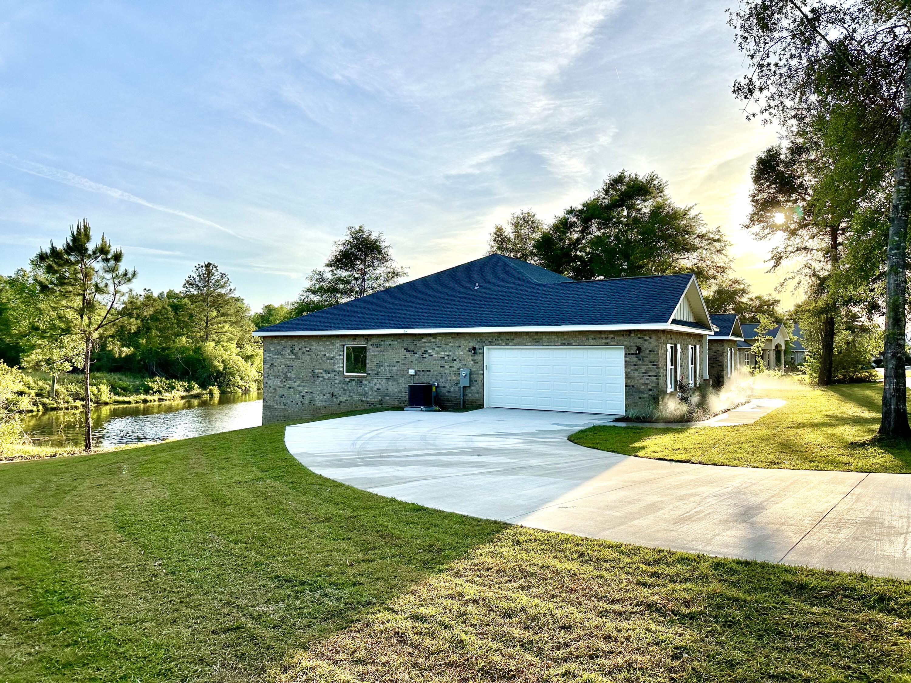 LAKE ARTHUR ESTATES - Residential
