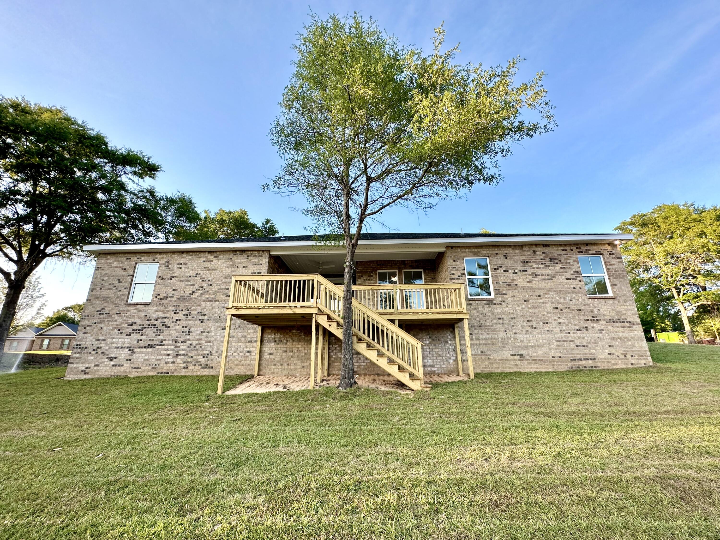 LAKE ARTHUR ESTATES - Residential