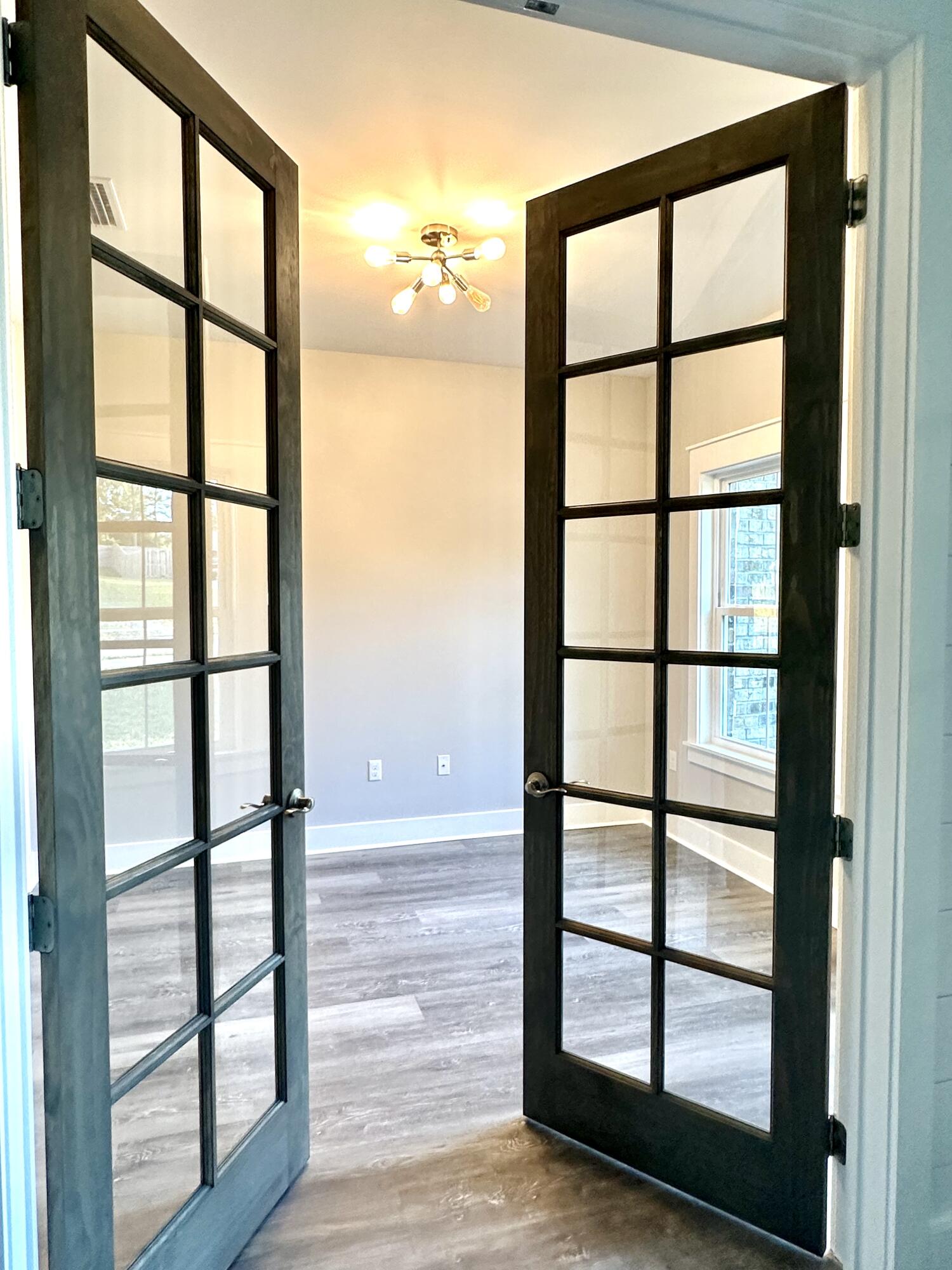 LAKE ARTHUR ESTATES - Residential