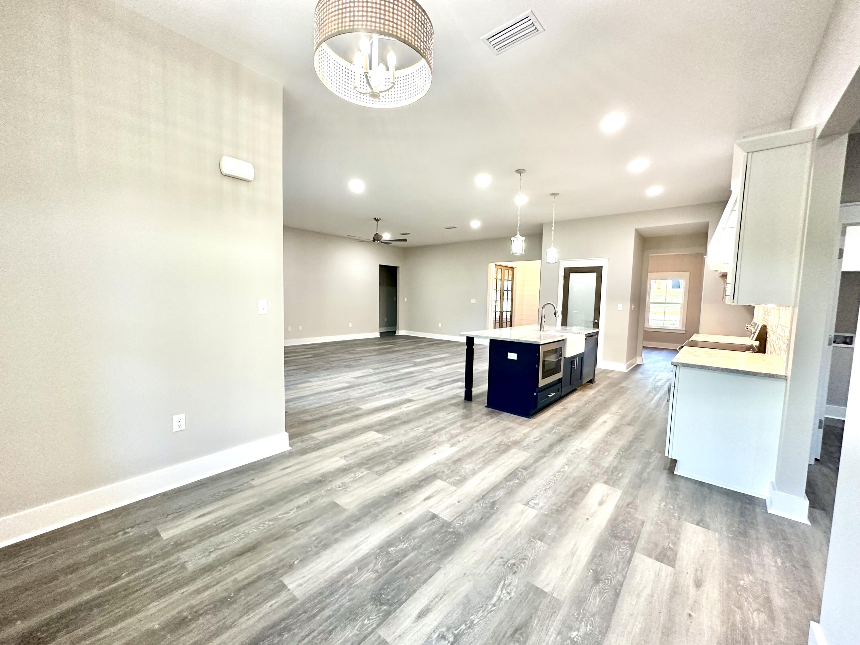 LAKE ARTHUR ESTATES - Residential