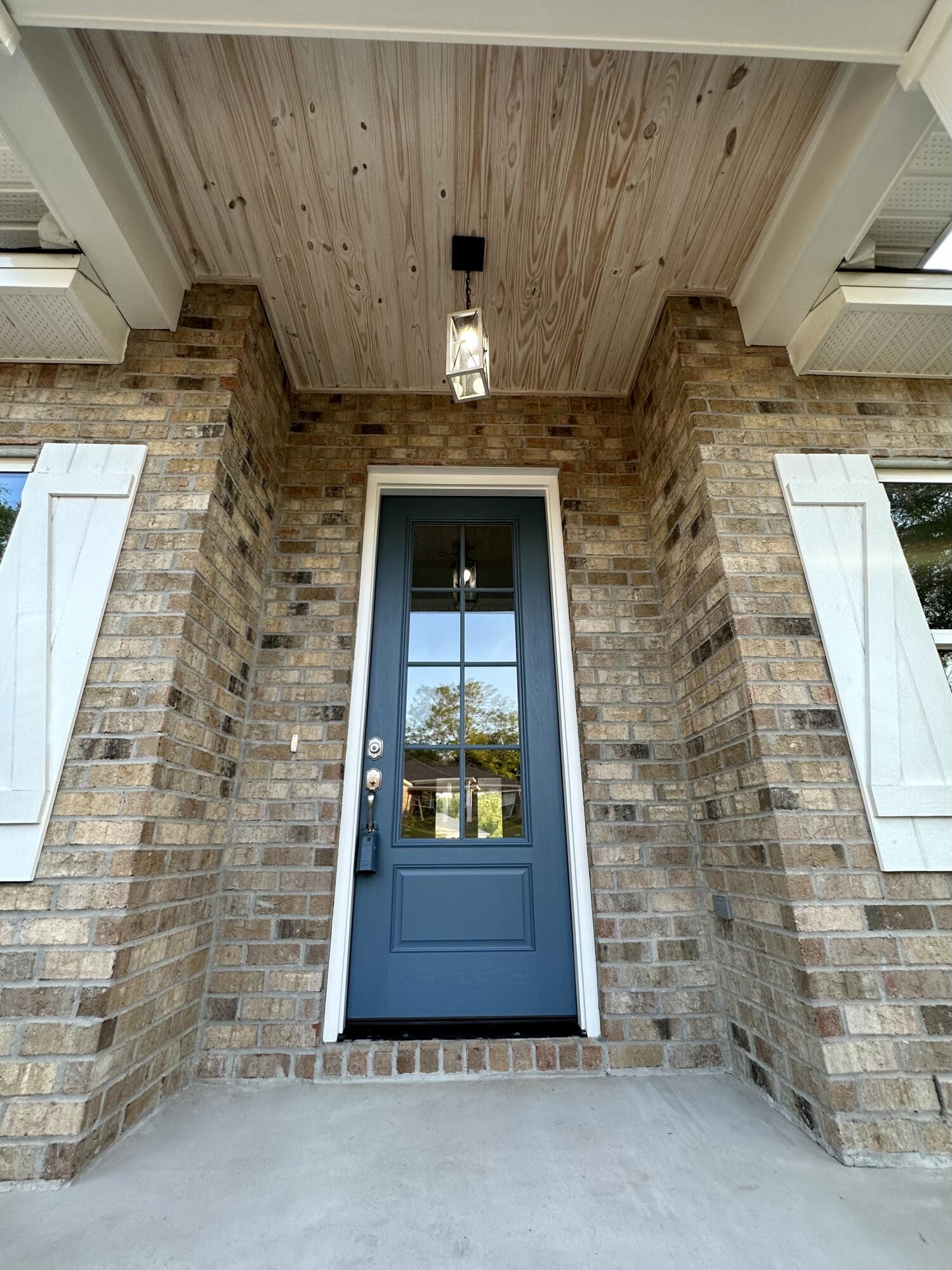 LAKE ARTHUR ESTATES - Residential
