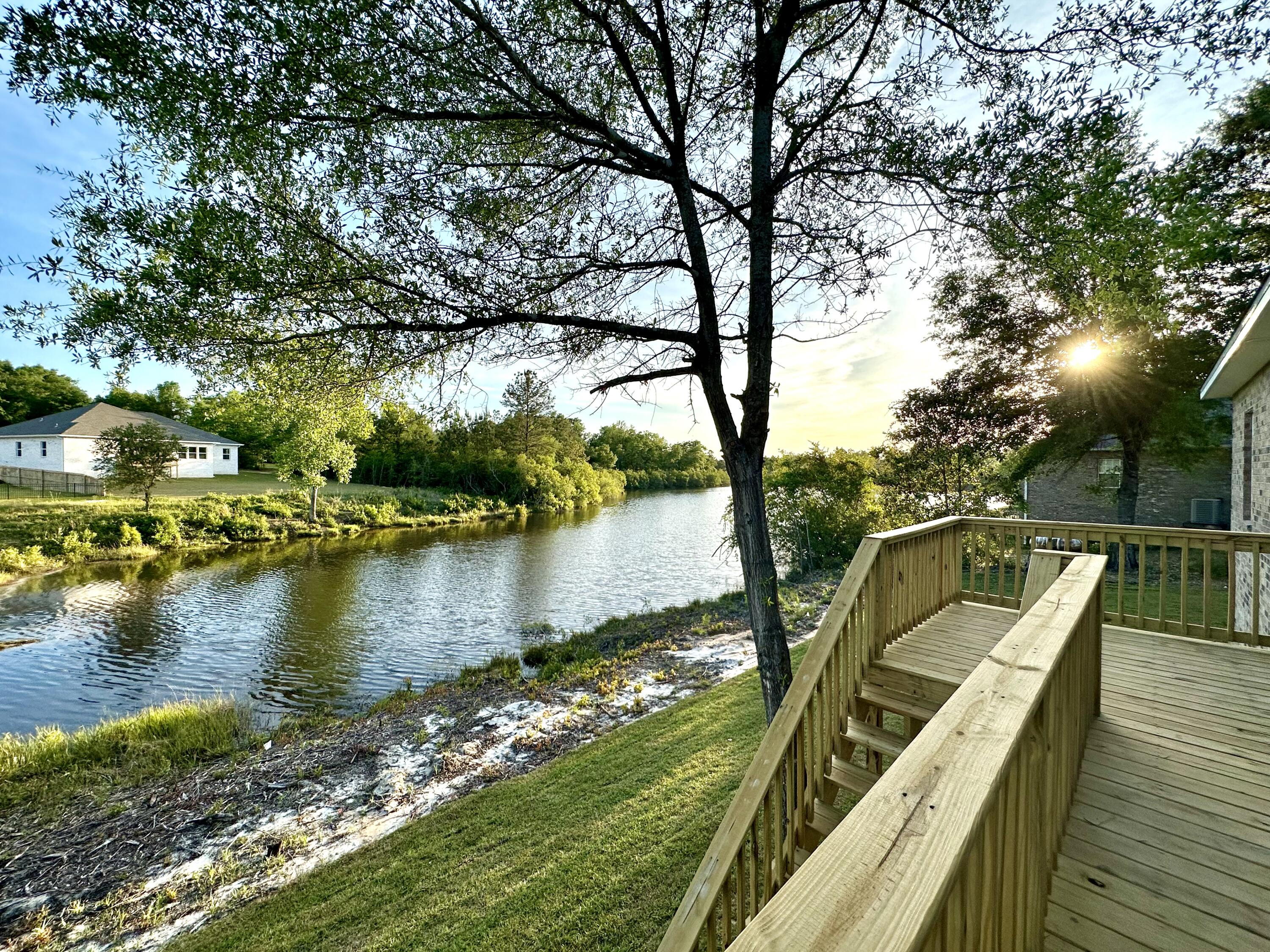 LAKE ARTHUR ESTATES - Residential