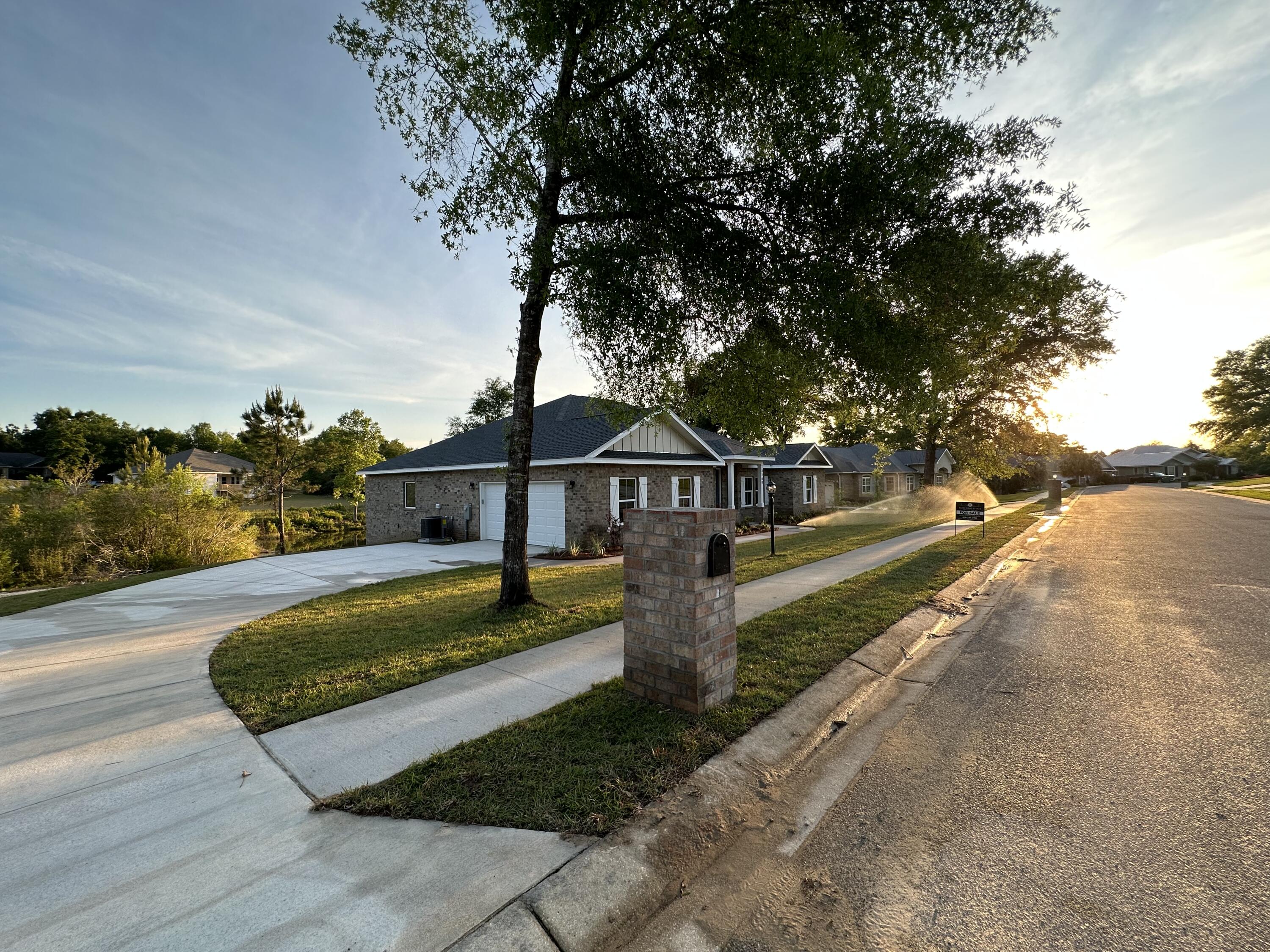 LAKE ARTHUR ESTATES - Residential