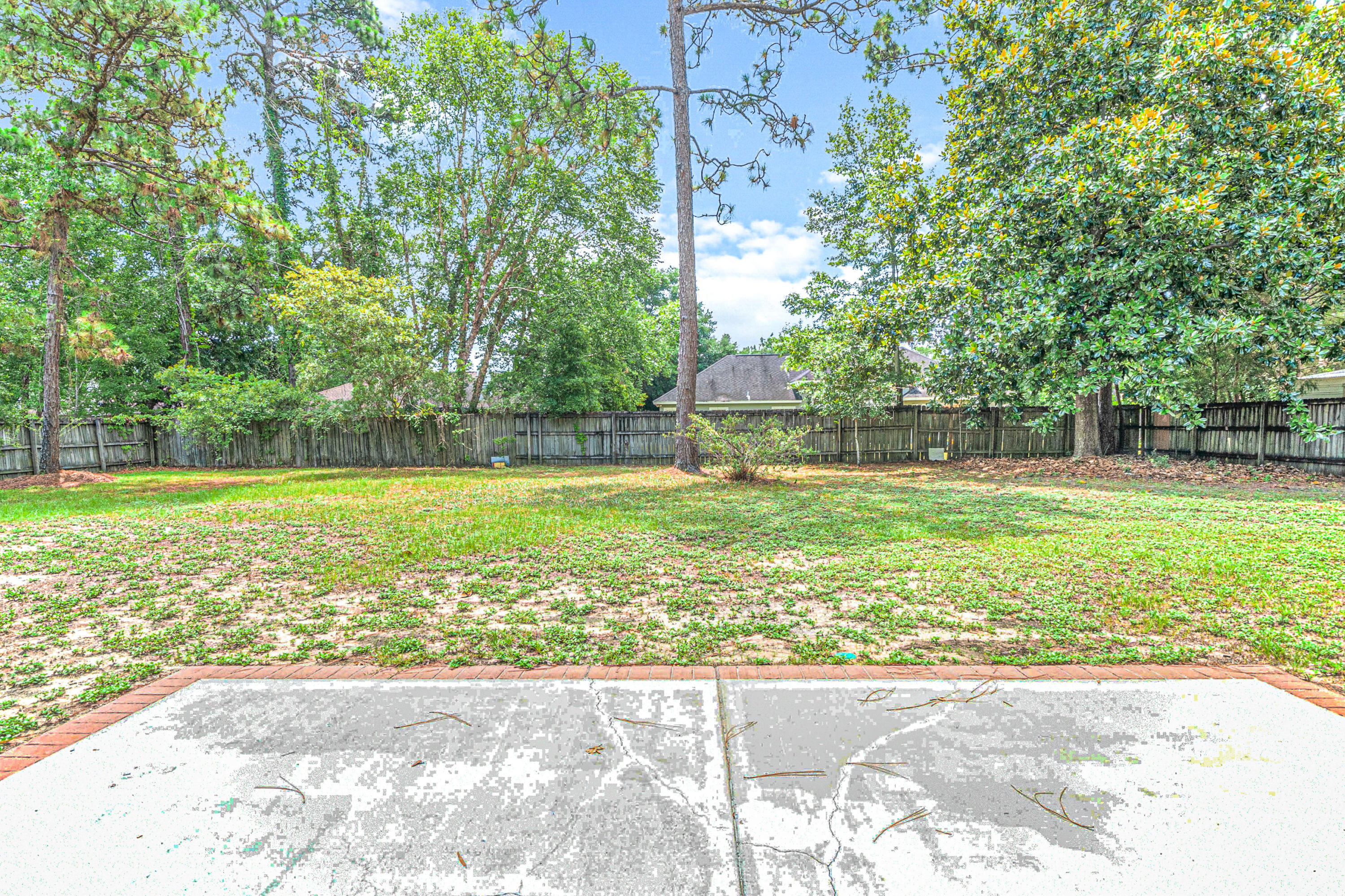 RAINTREE ESTATES - Residential