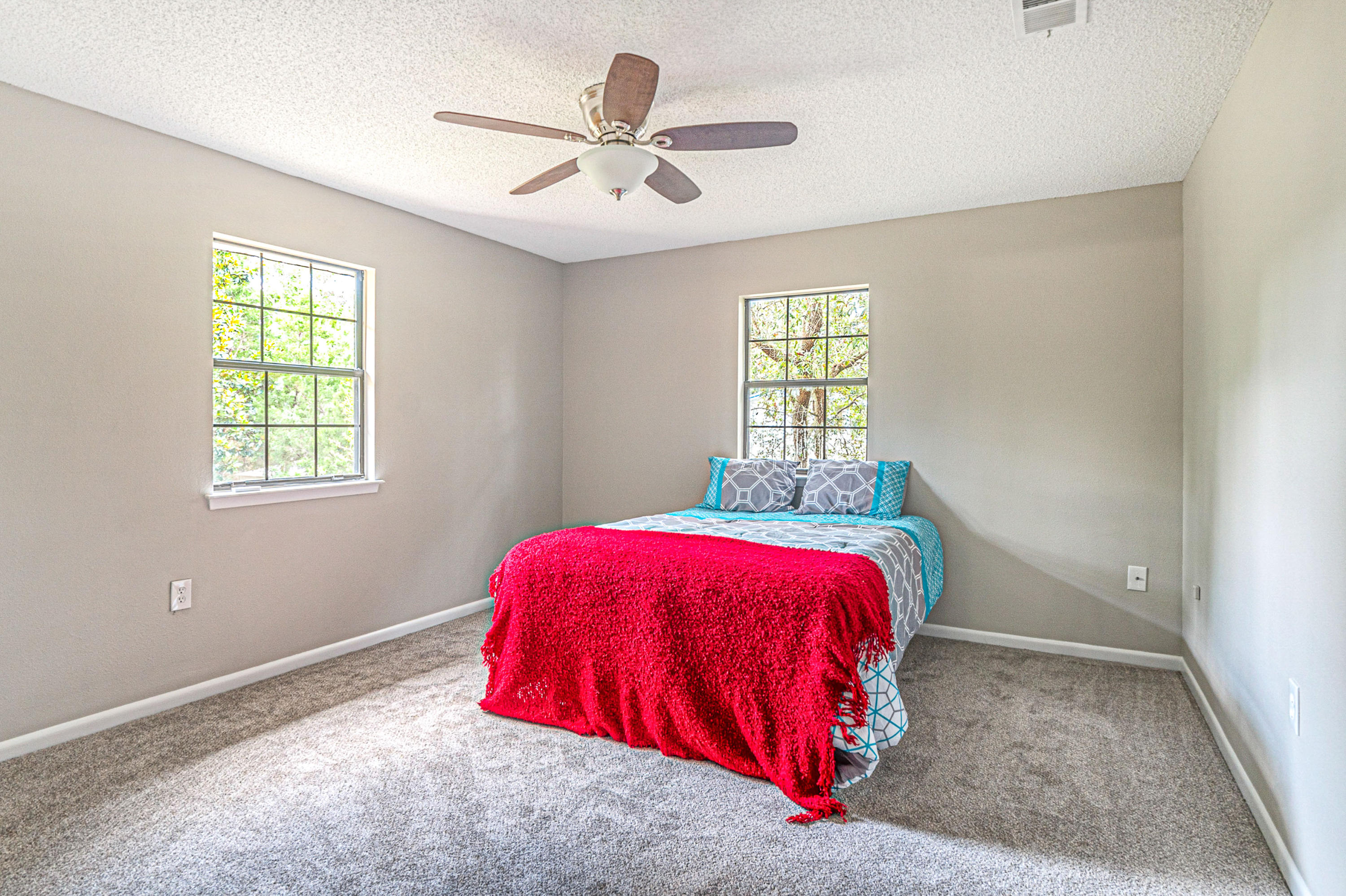 RAINTREE ESTATES - Residential