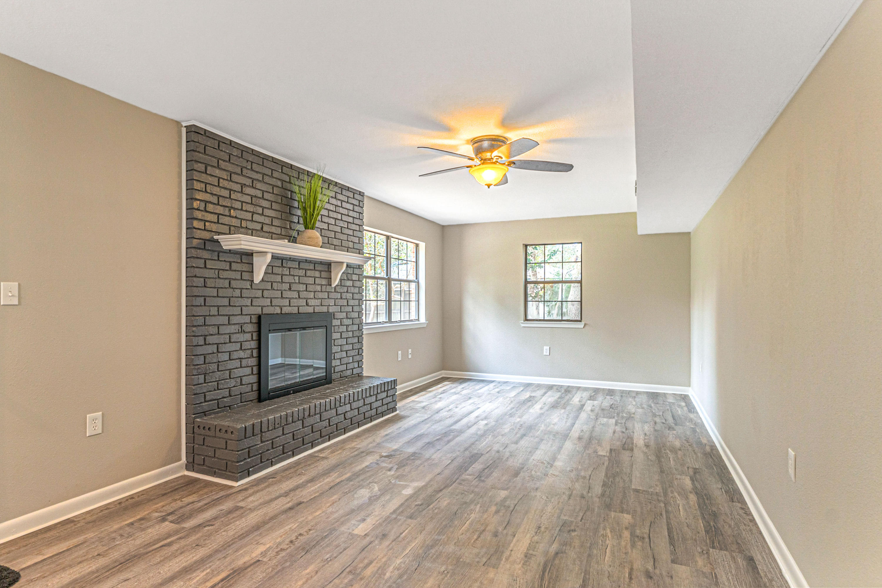 RAINTREE ESTATES - Residential