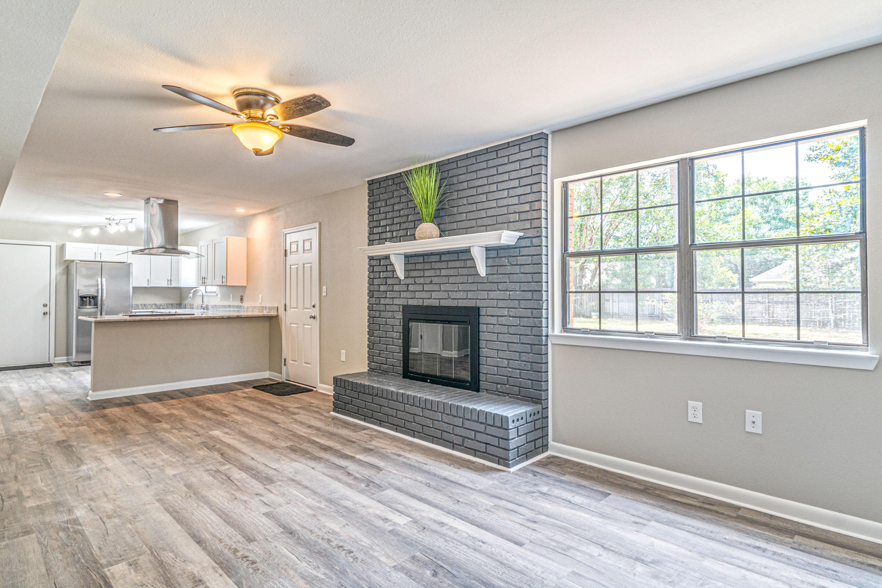 RAINTREE ESTATES - Residential