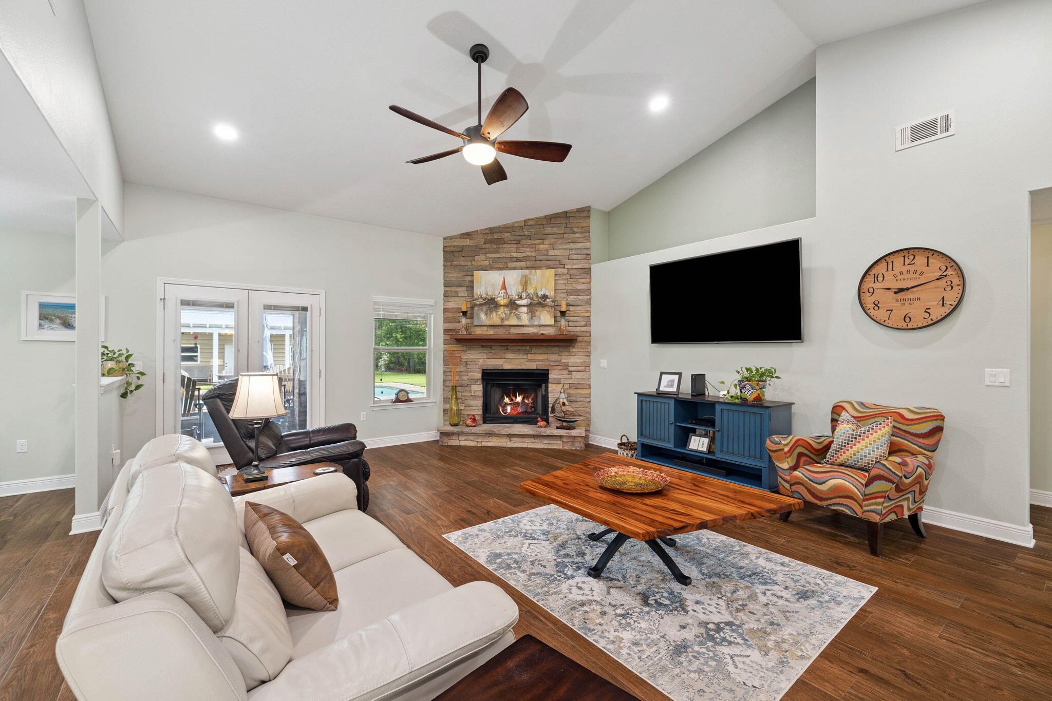 HOLLEY BY THE SEA - Residential