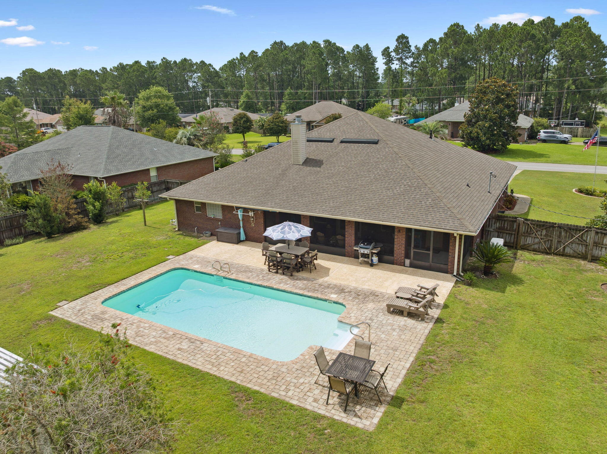 HOLLEY BY THE SEA - Residential
