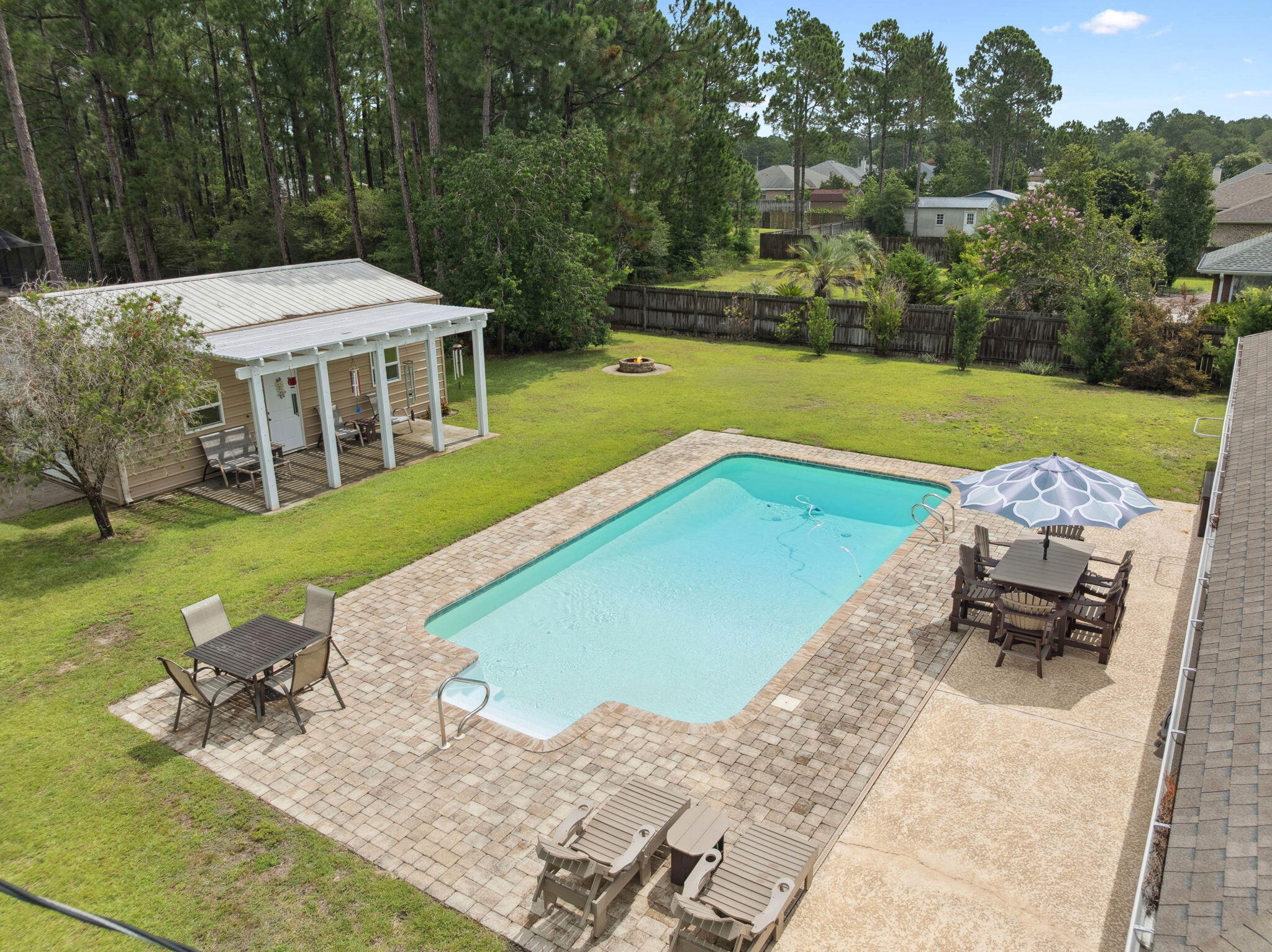 HOLLEY BY THE SEA - Residential