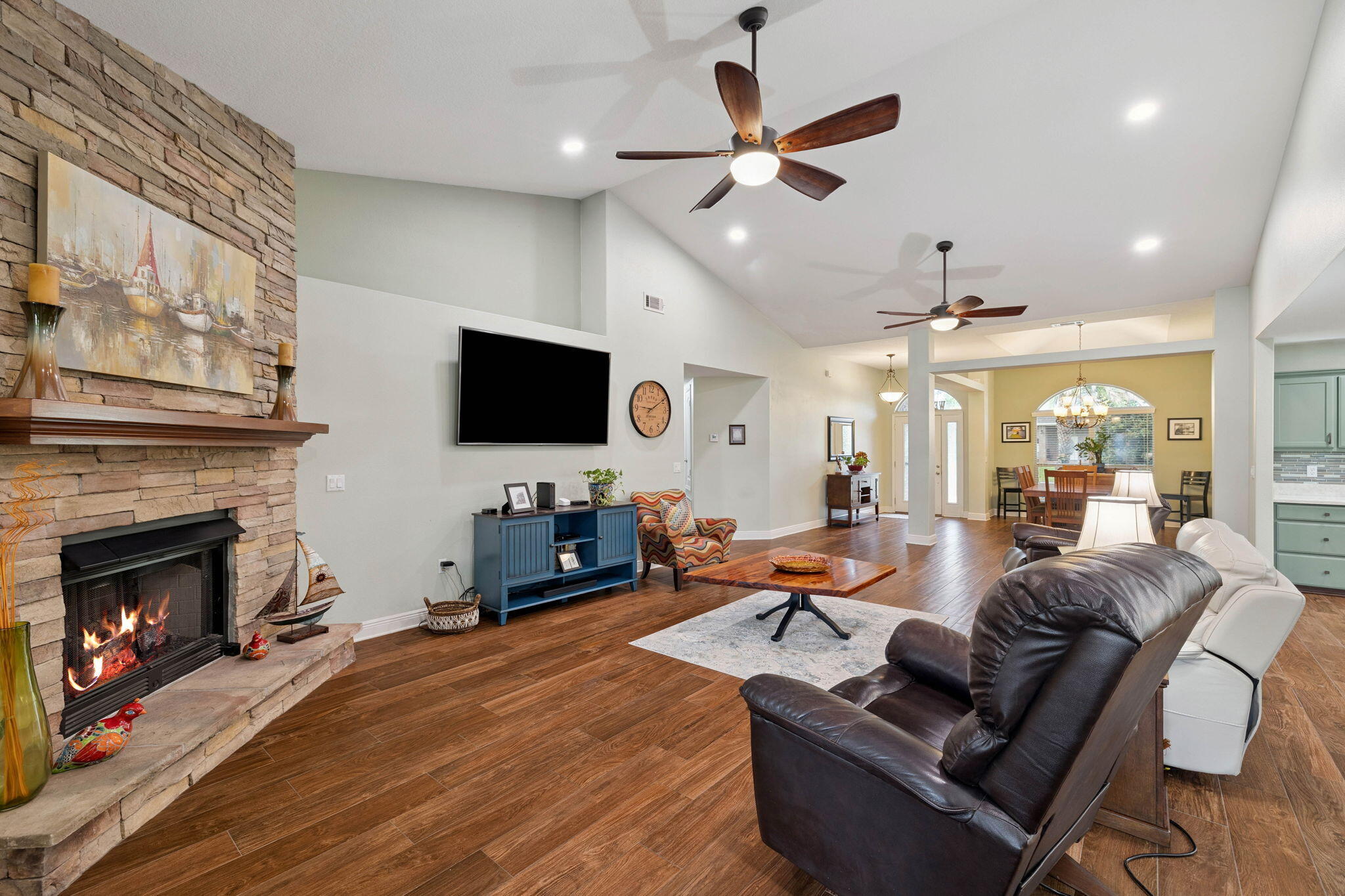 HOLLEY BY THE SEA - Residential