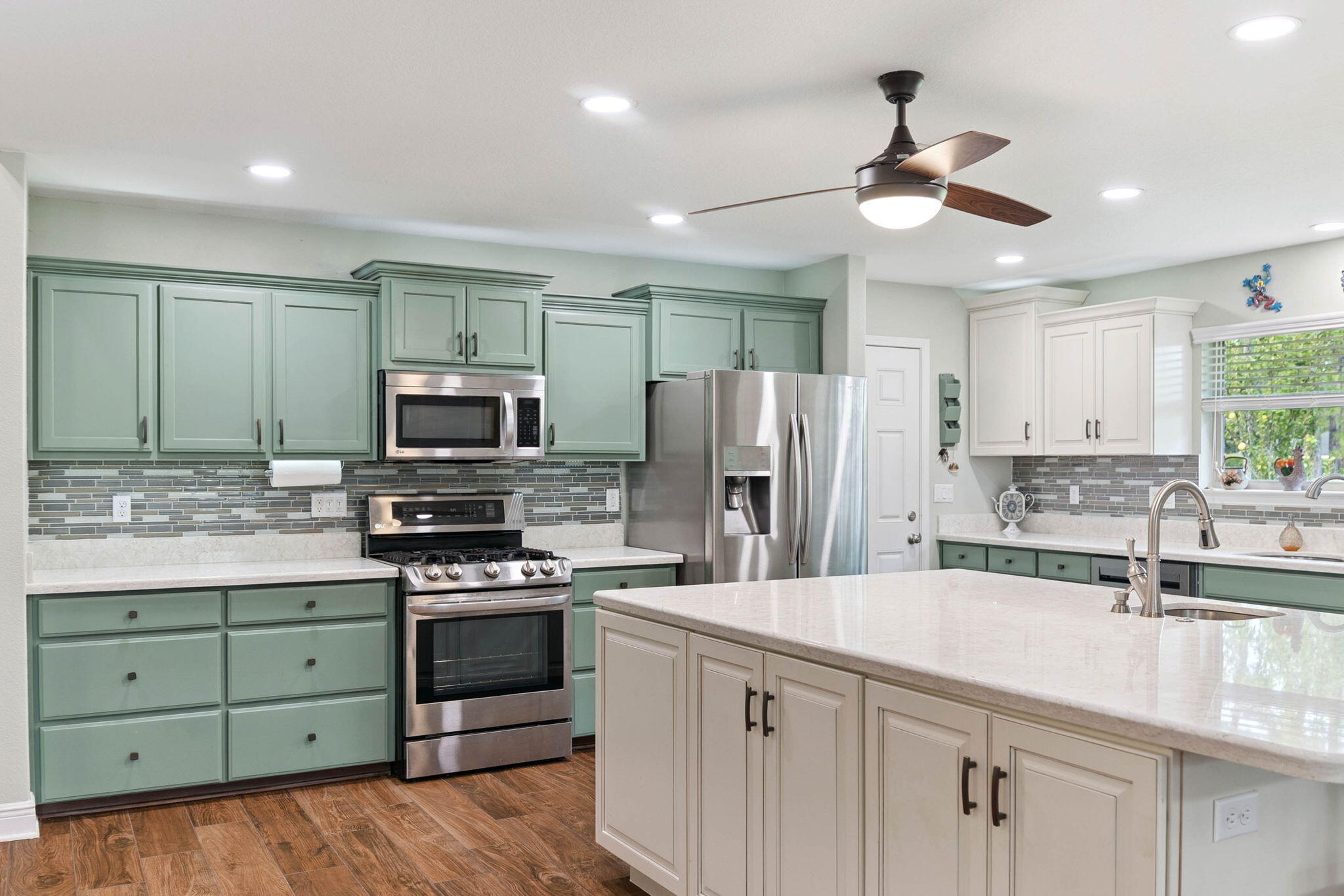 HOLLEY BY THE SEA - Residential