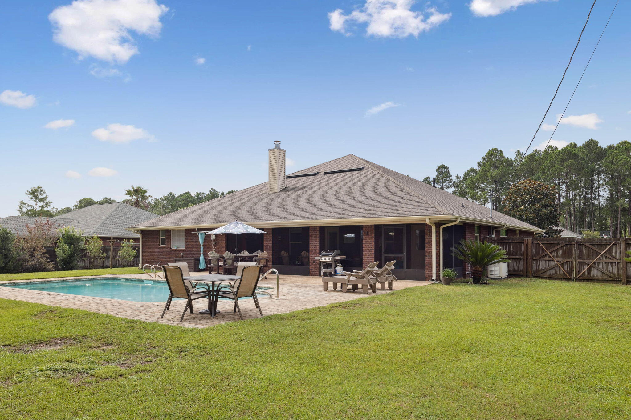 HOLLEY BY THE SEA - Residential