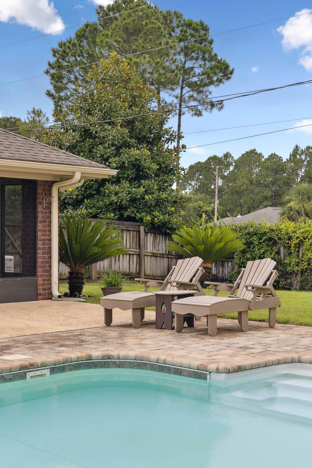 HOLLEY BY THE SEA - Residential