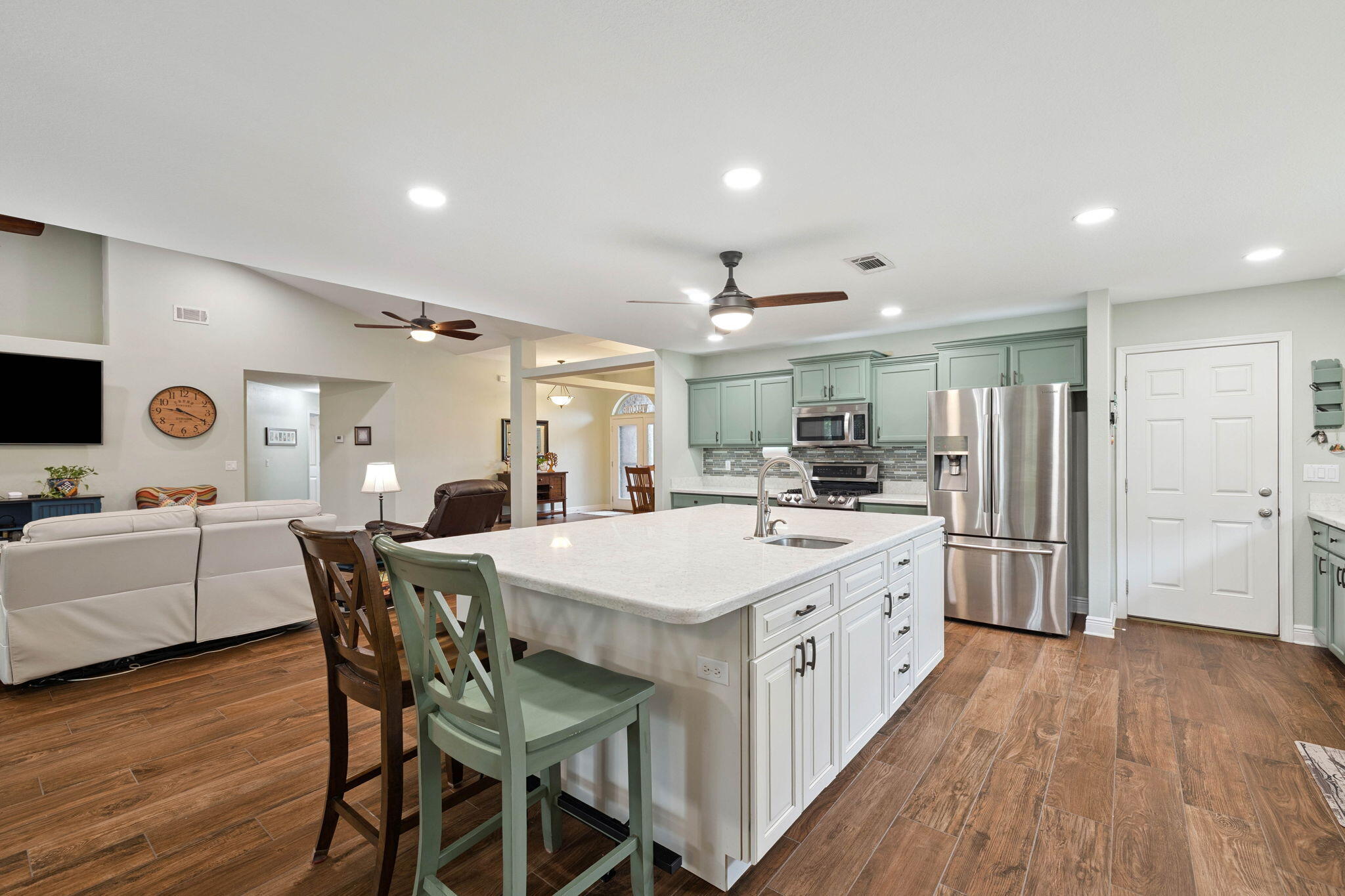 HOLLEY BY THE SEA - Residential