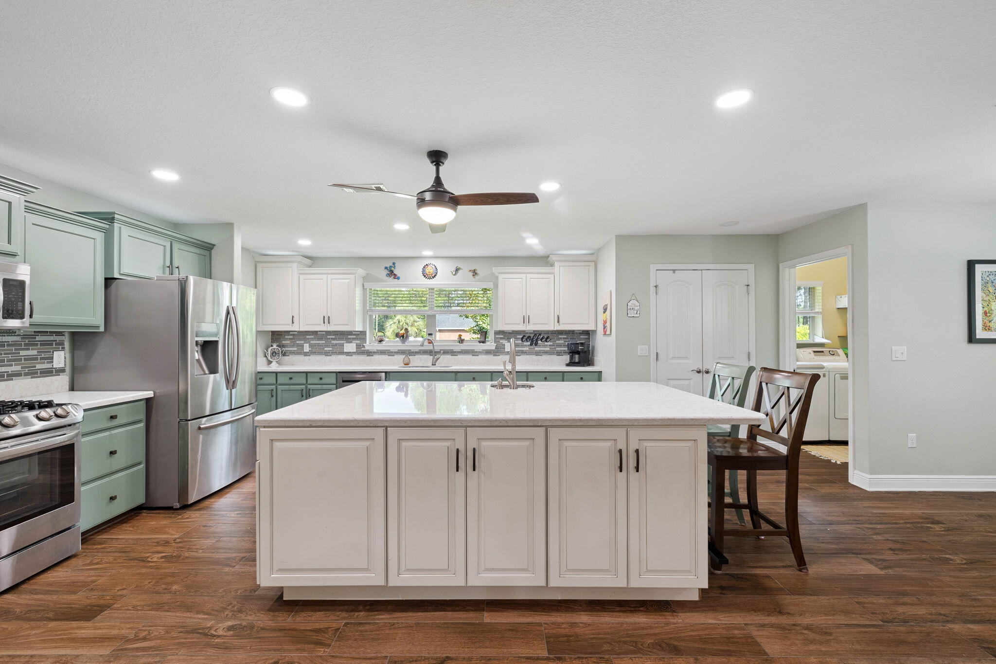 HOLLEY BY THE SEA - Residential