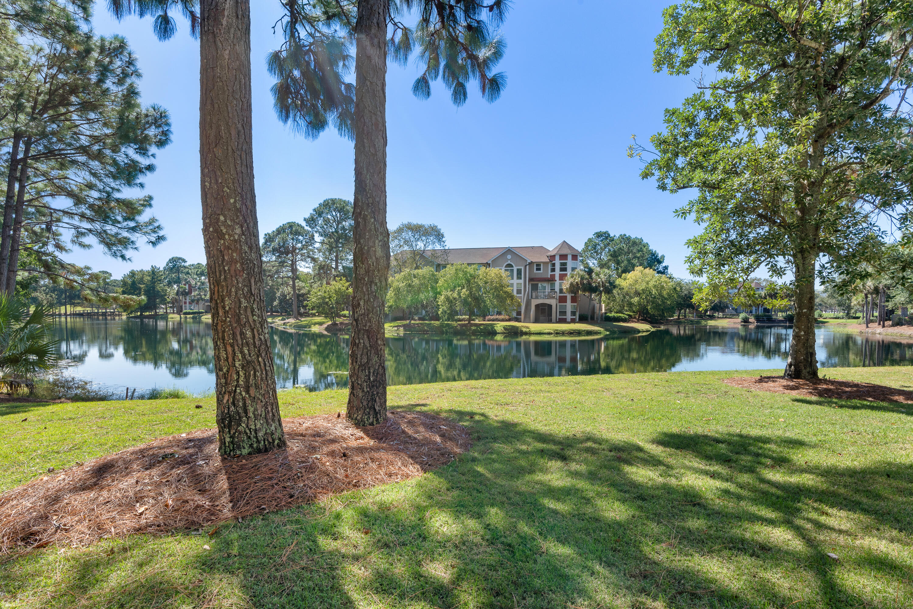 TURNBERRY II - Residential