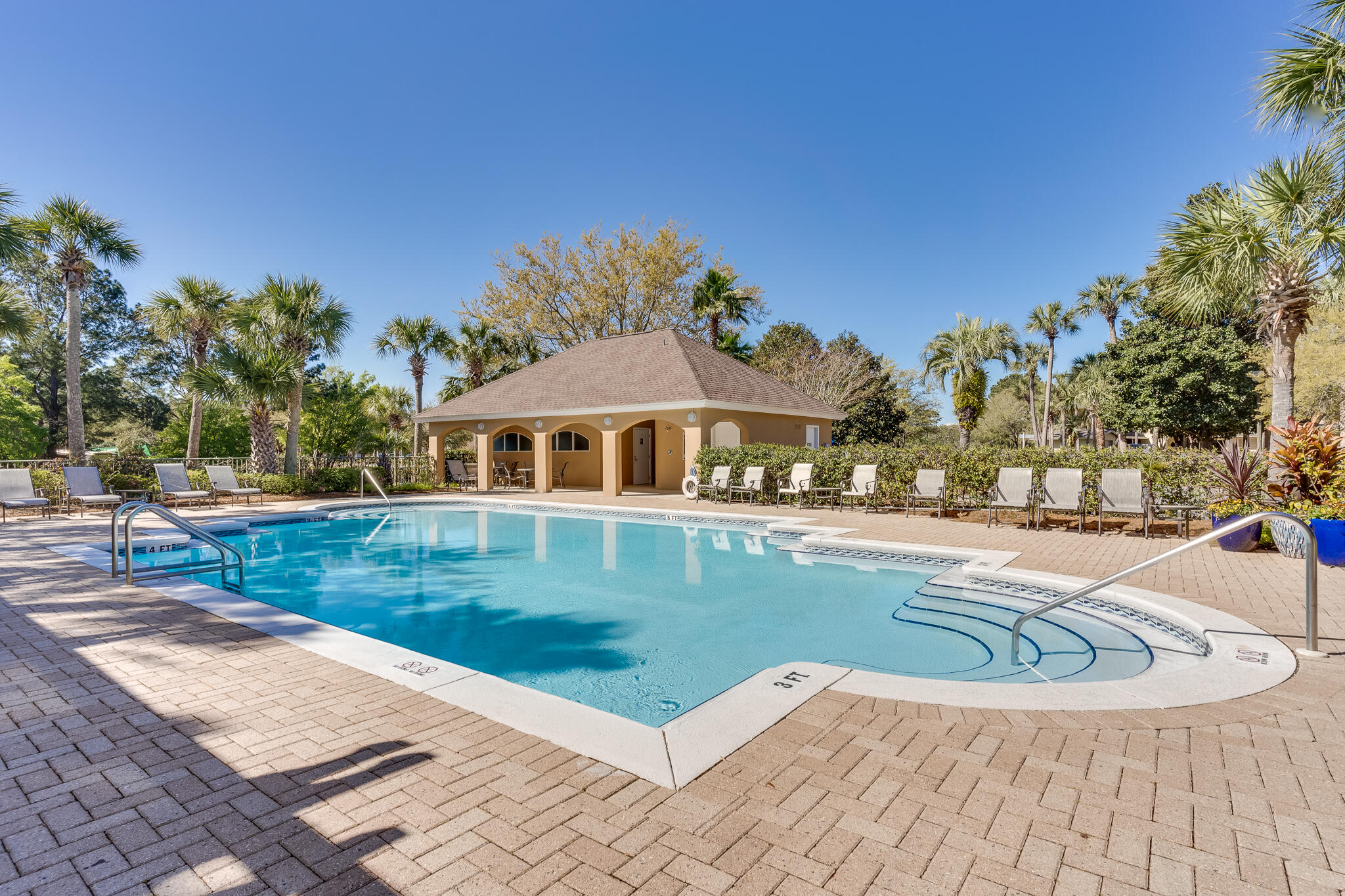 TURNBERRY II - Residential