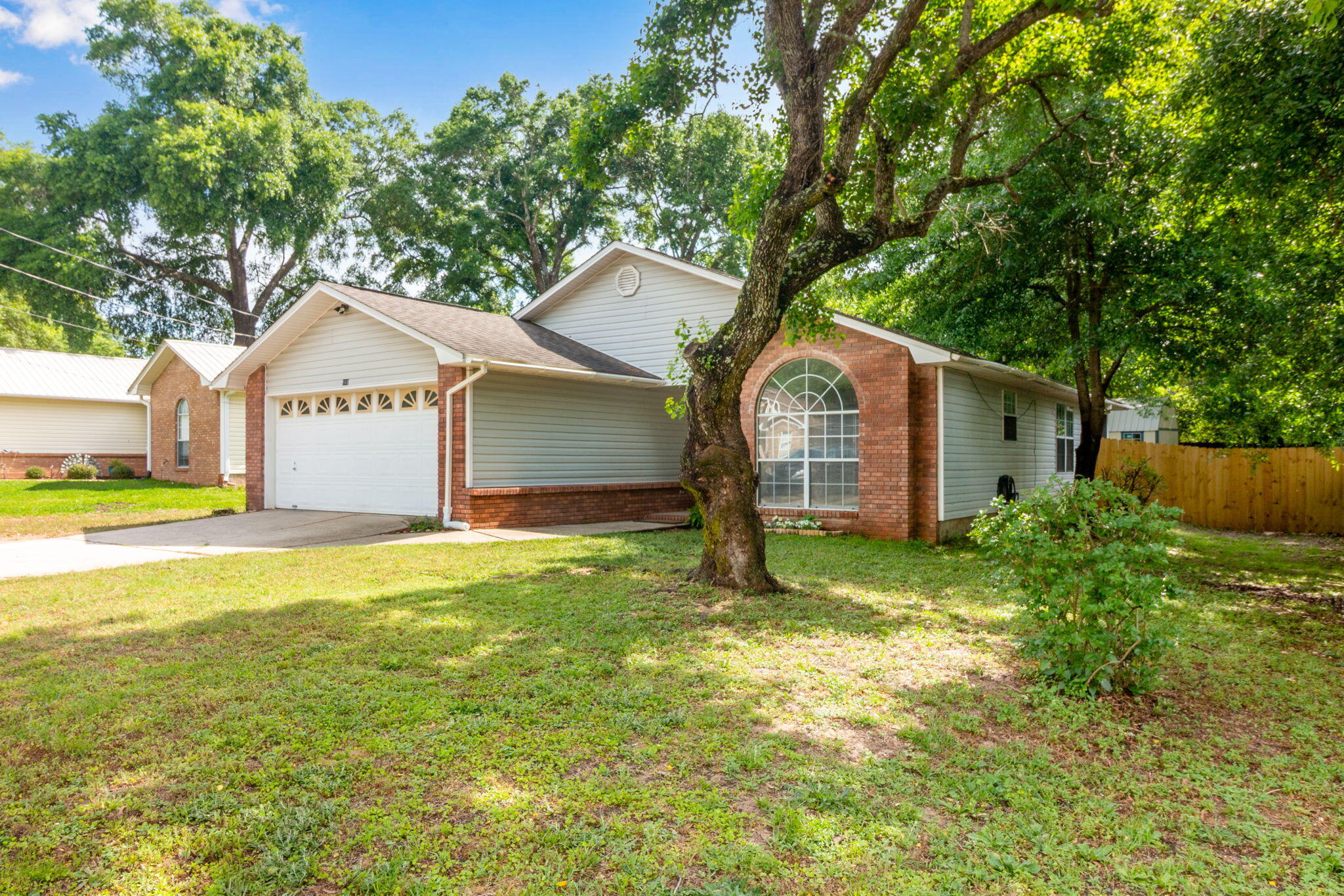 ADAMS POWELL EAST - Residential