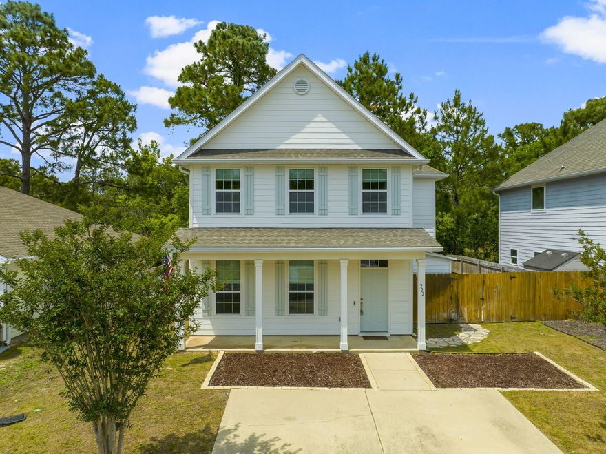 UNDER CONTRACT WITH CONTINGENCIES; SELLER ACCEPTING BACKUP OFFERS.
MOTIVATED SELLER!
Welcome to 222 Water Oaks Loop, a recently remodeled 3-bedroom, 2.5-bathroom home located in the prestigious Water Oaks community. This charming property offers a rare opportunity to own a piece of Santa Rosa Beach at an incredibly low price of $445,000. The home features an inviting open floor plan with granite countertops, stainless steel appliances, and beautiful wood flooring on the first level. Upstairs, plush carpeting provides comfort and warmth in the bedrooms. Positioned along a serene, wooded horse farm, this residence offers elevated privacy, perfect for peaceful living. The property boasts a completely fenced yard with two side yards, ideal for pets to roam freely. With low HOA fees, residents can enjoy affordability while being part of a vibrant community environment. Water Oaks is a family-friendly neighborhood just minutes away from the renowned beaches of 30A and the picturesque Choctawhatchee Bay. Don't miss this opportunity to make 222 Water Oaks Loop your new home in Santa Rosa Beach. Schedule your showing today!