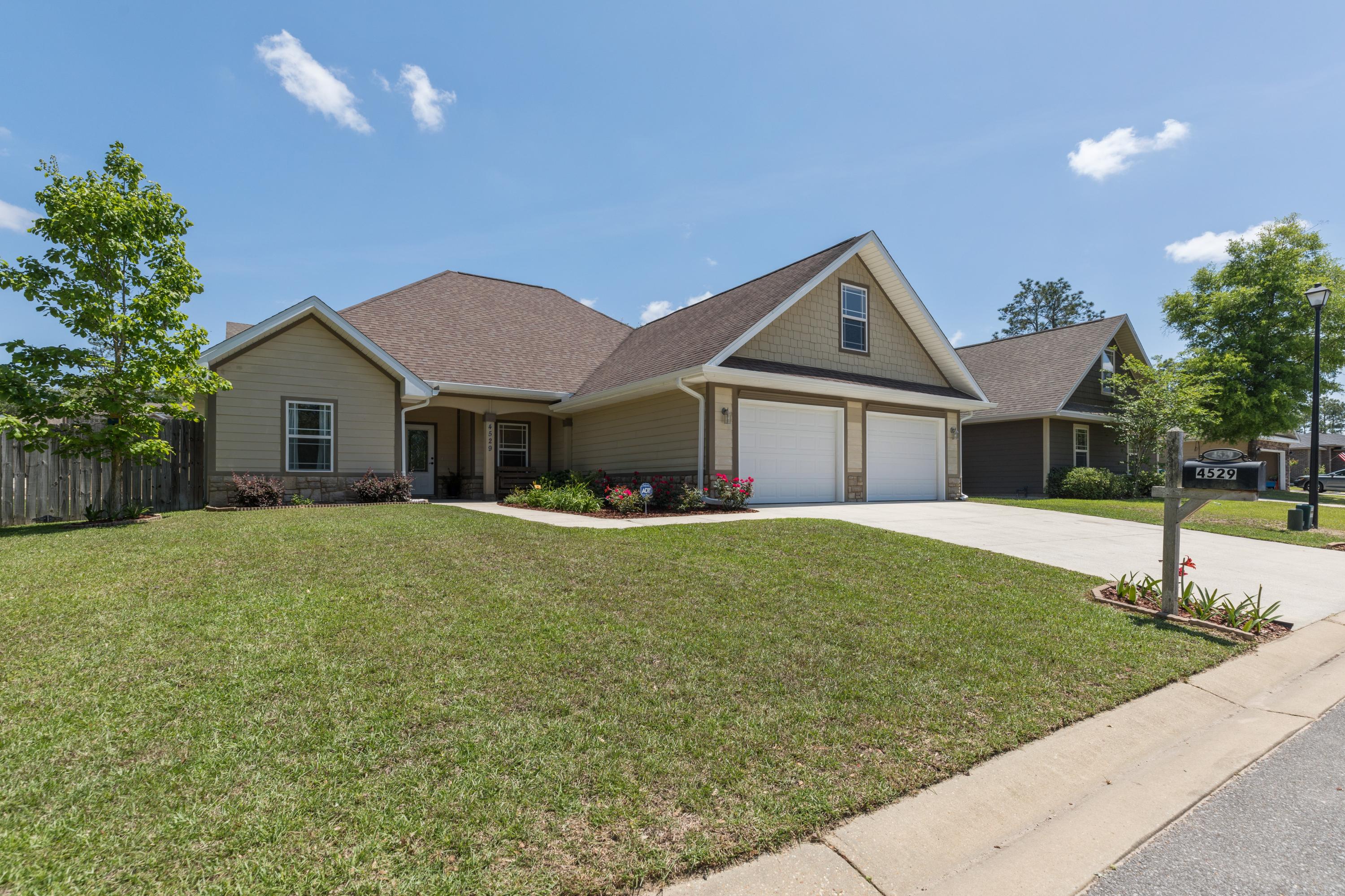 DUGGAN POND ESTATES - Residential