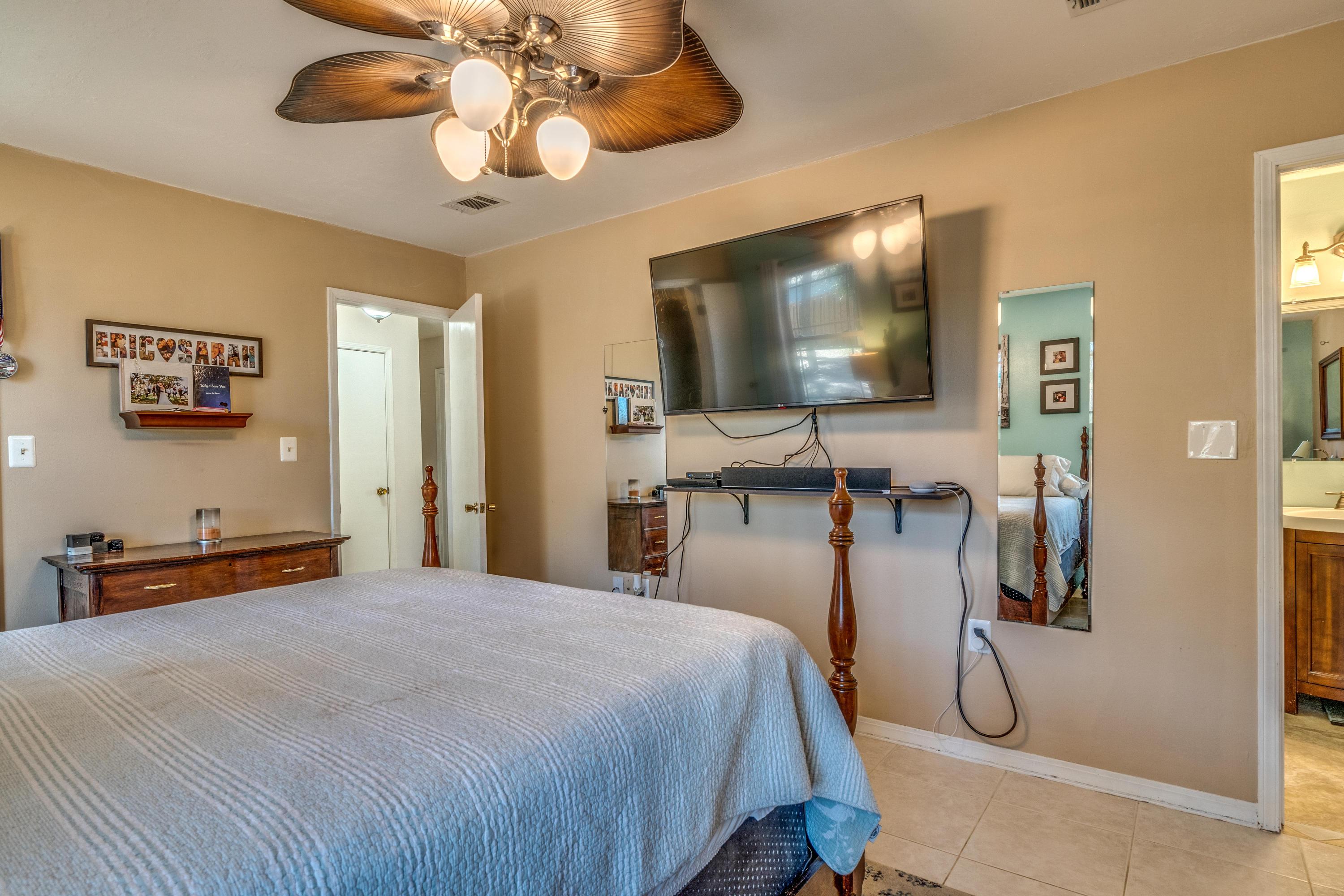 PINE MEADOWS 2ND ADDN - Residential