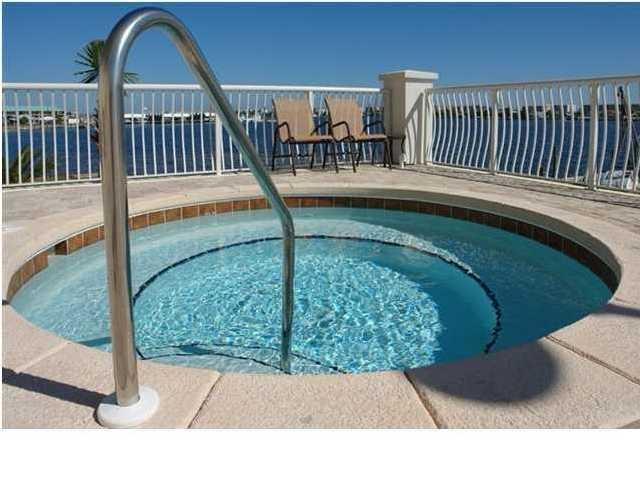 PRESIDIO YACHT CLUB CONDOMINIUMS - Residential