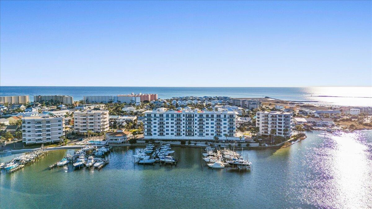 DESTIN HARBOR RESORT - Residential Lease