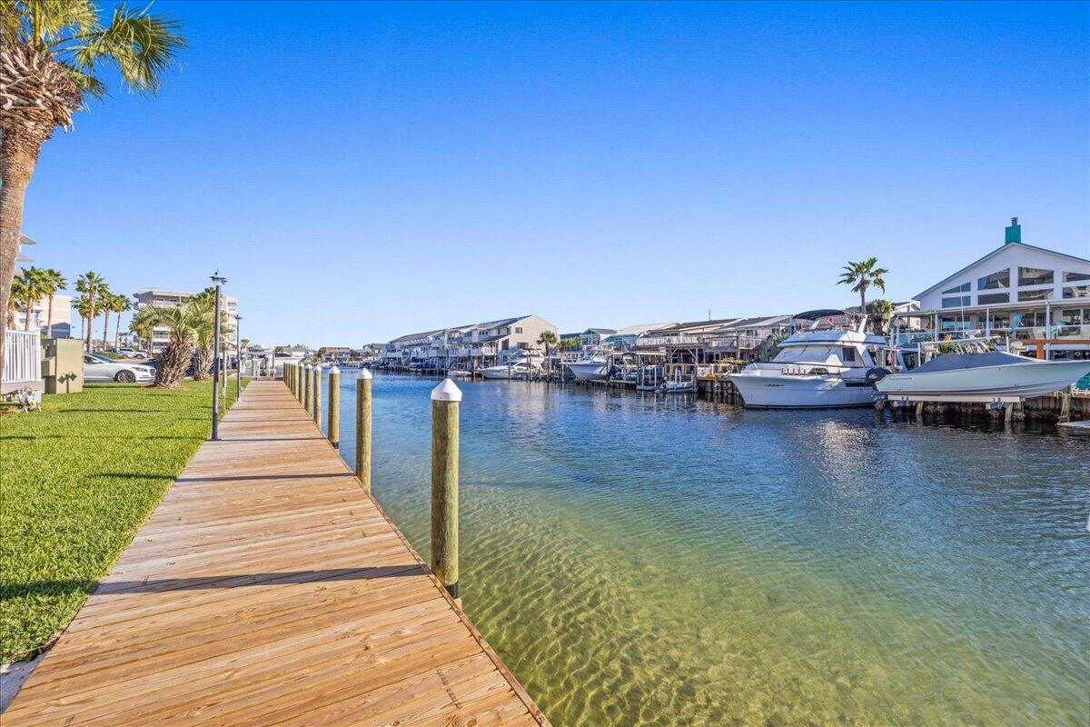 DESTIN HARBOR RESORT - Residential Lease