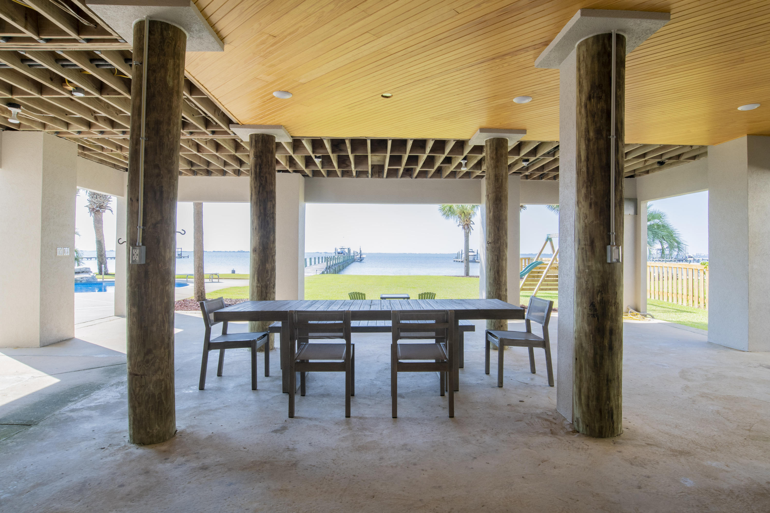 TIGER POINT - Residential