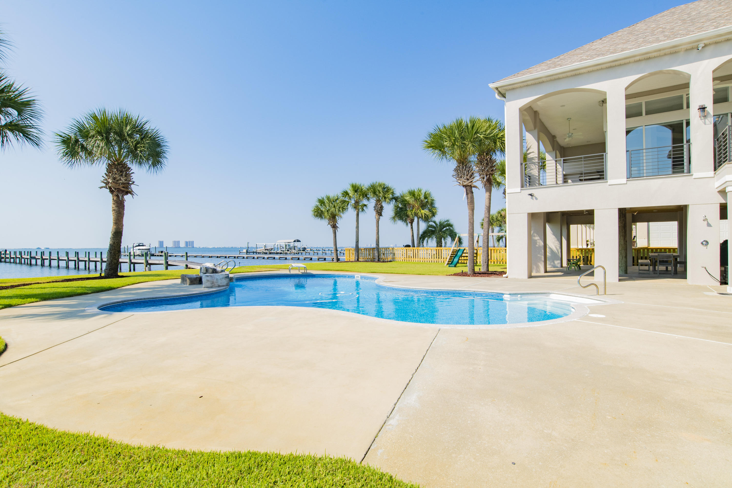 TIGER POINT - Residential