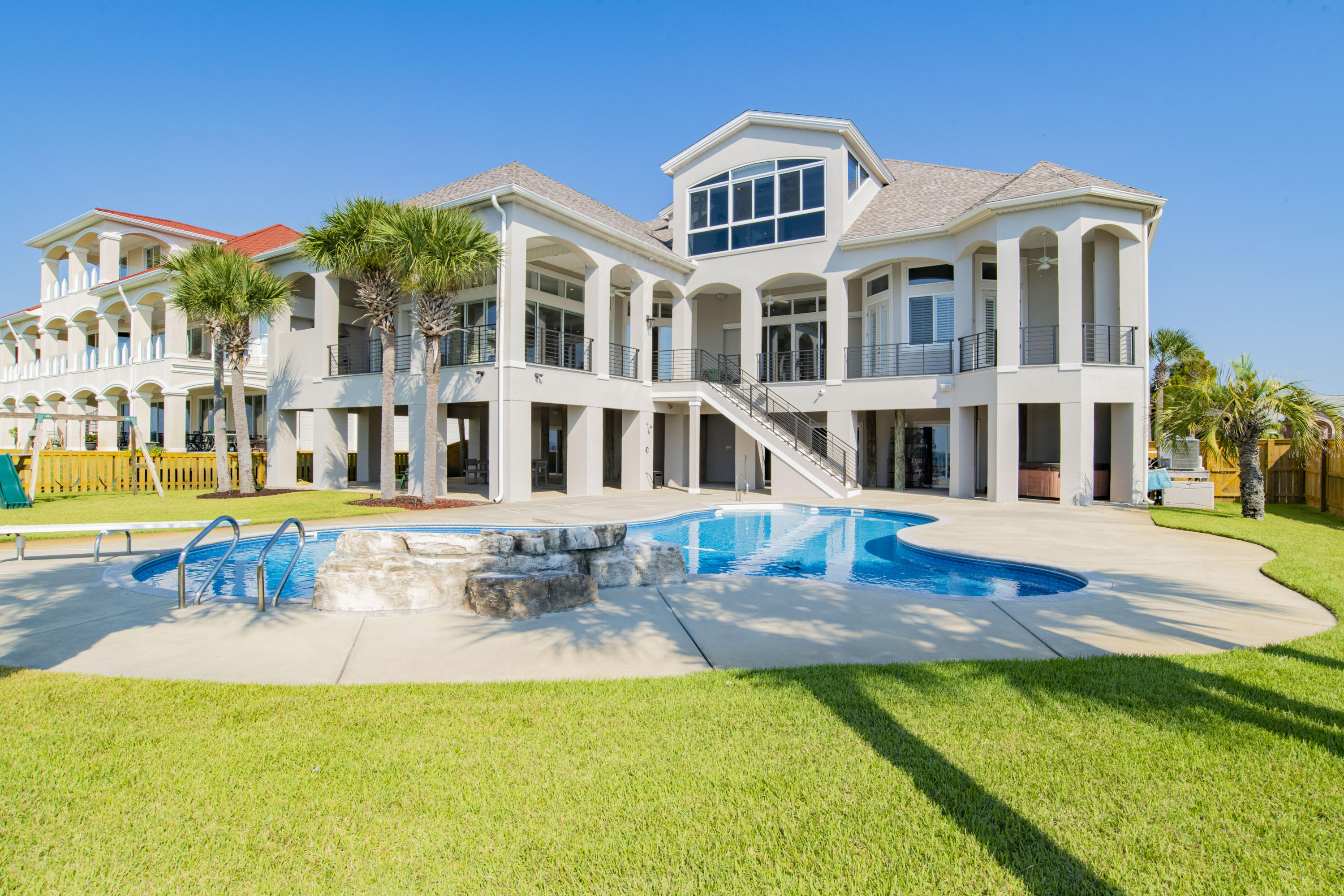 TIGER POINT - Residential