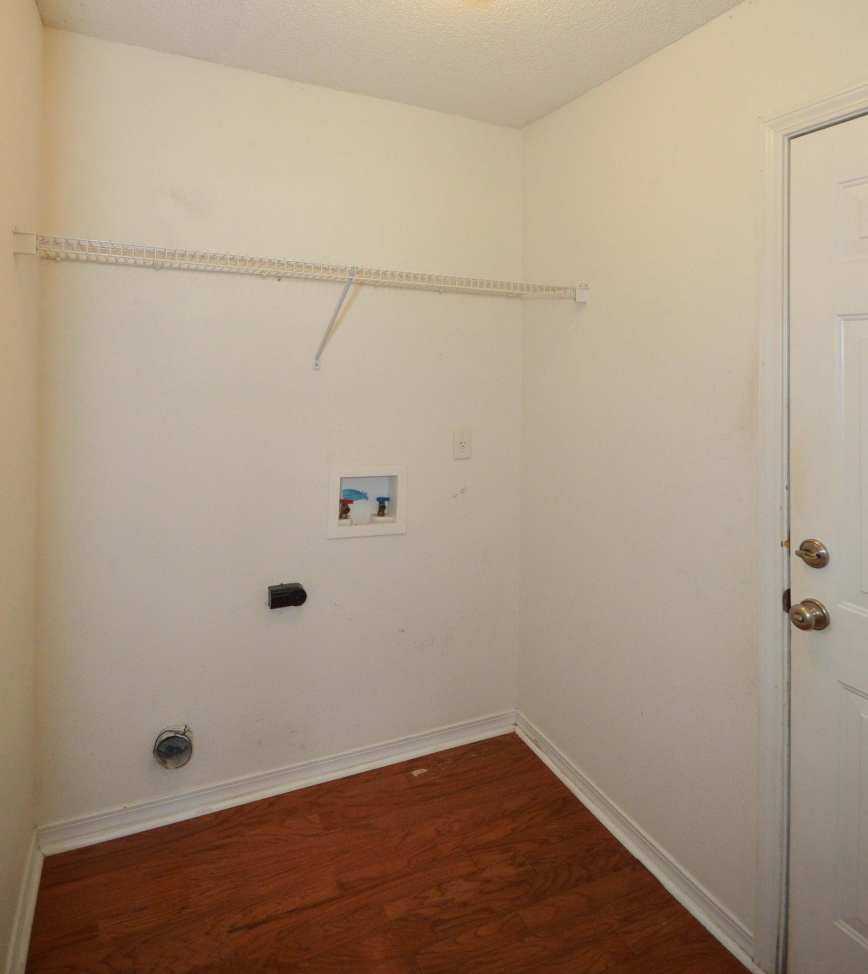 HIDDEN SHORES - Residential