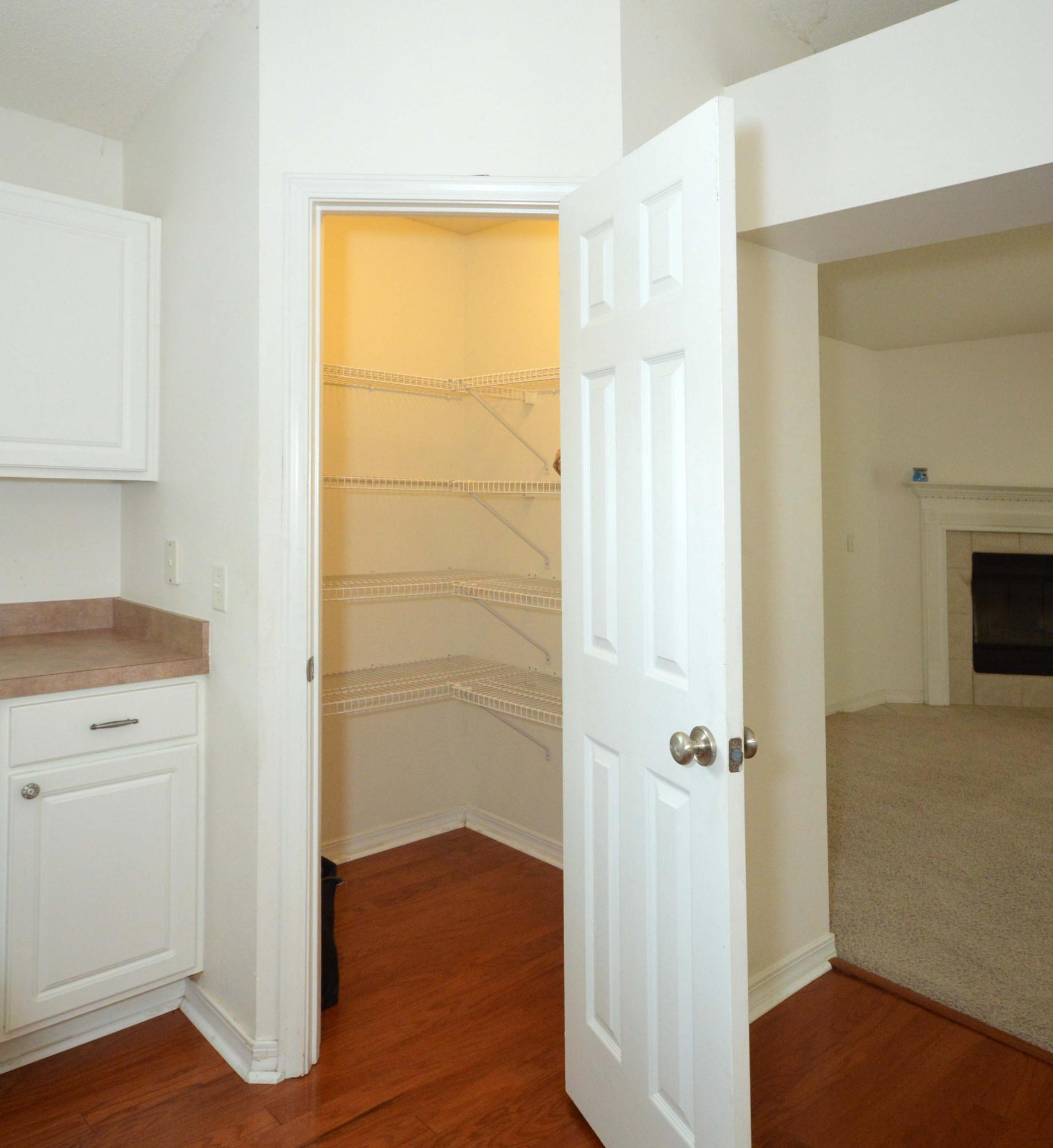 HIDDEN SHORES - Residential