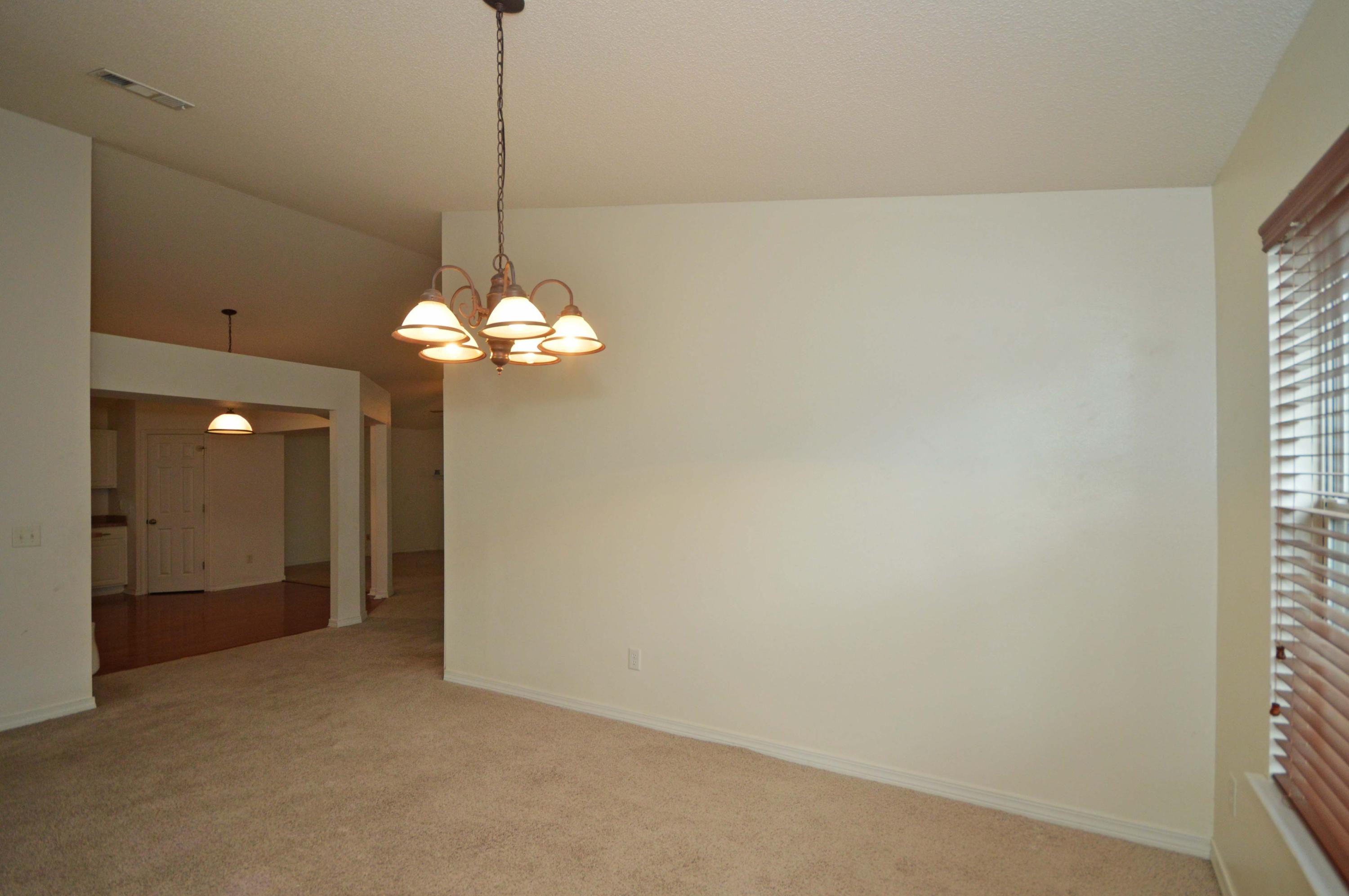 HIDDEN SHORES - Residential