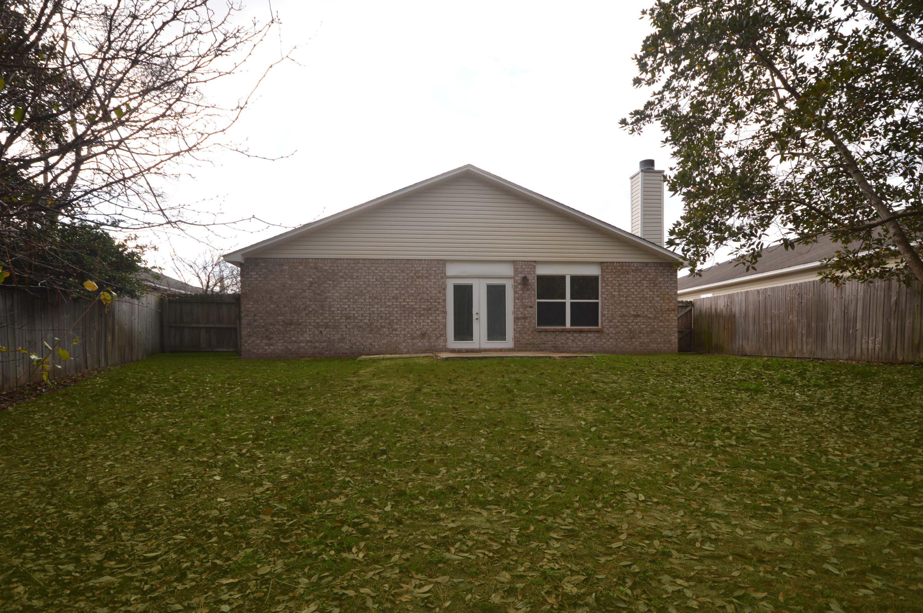 HIDDEN SHORES - Residential