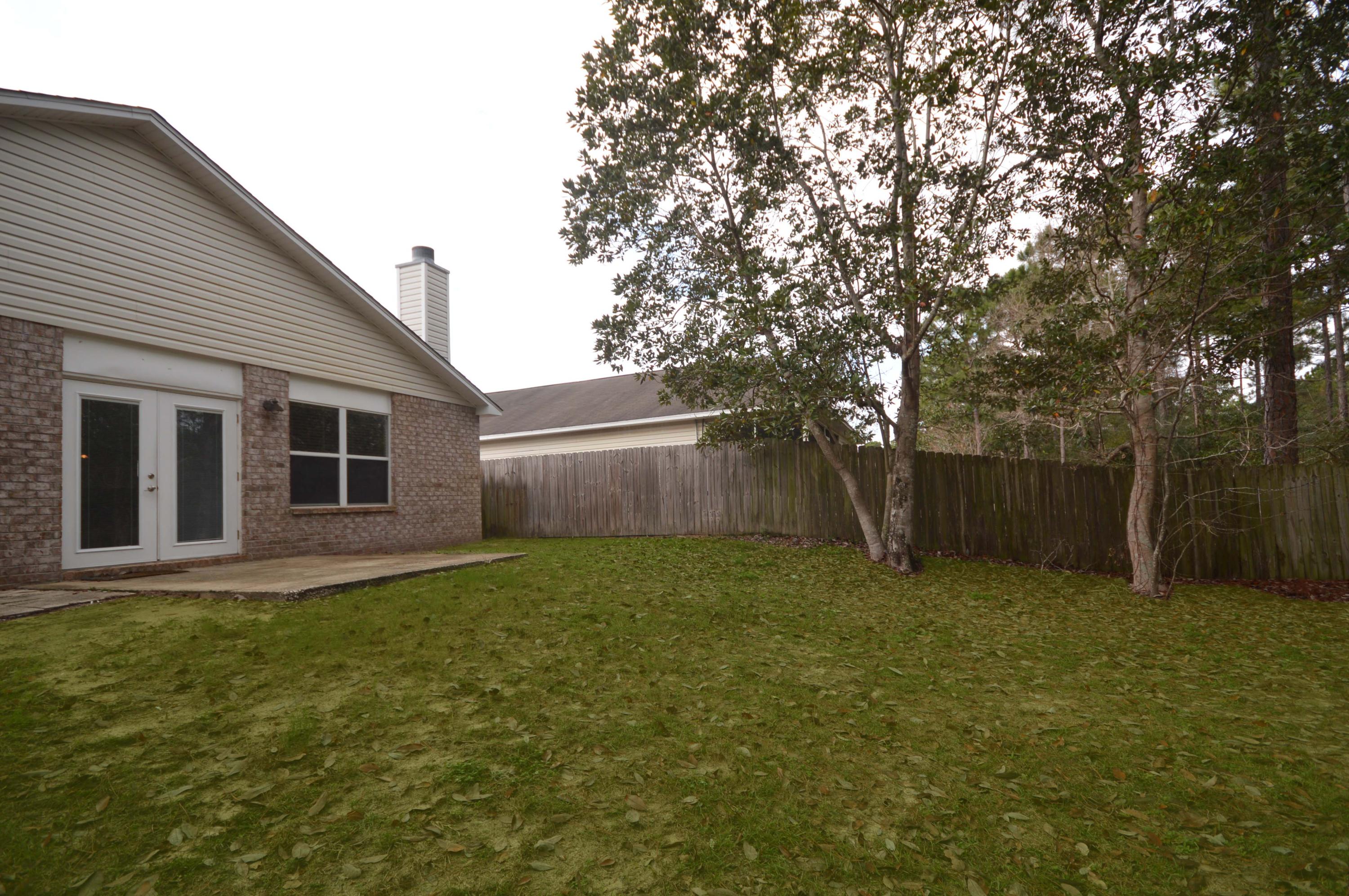 HIDDEN SHORES - Residential